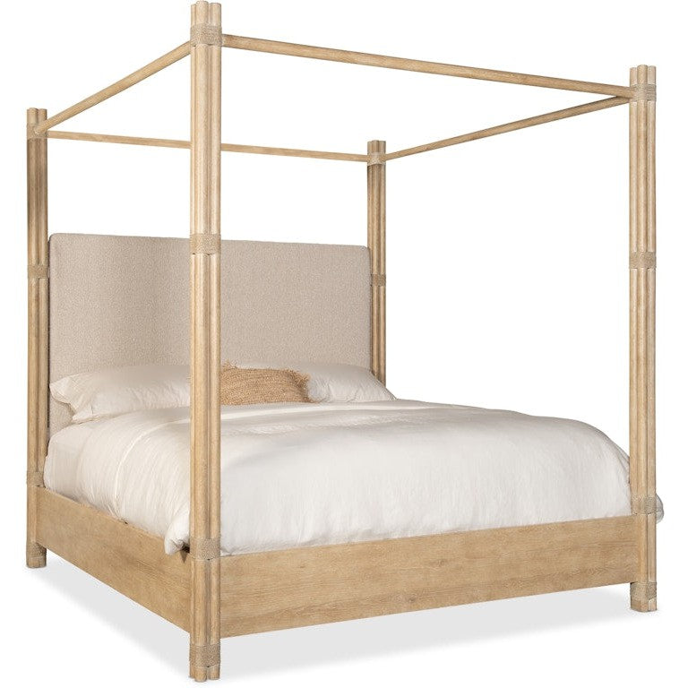 Hooker Furniture Retreat Pole Rattan Upholstered Poster Bed w/Canopy