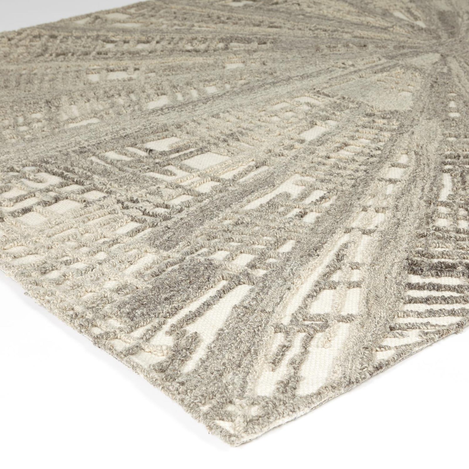Global Views Ivory Natural Grey Vortex Rug