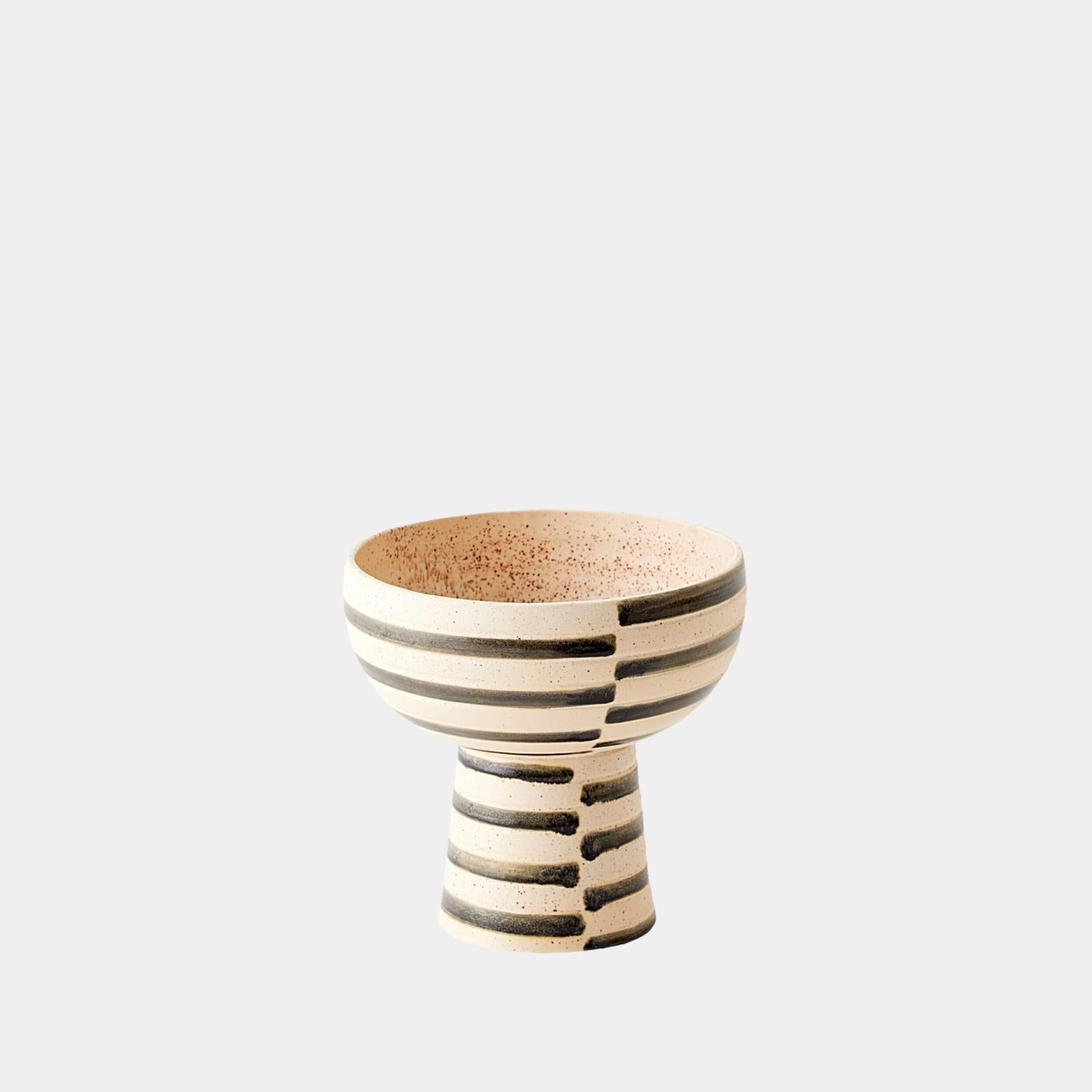 Global Views Jail Break Vase