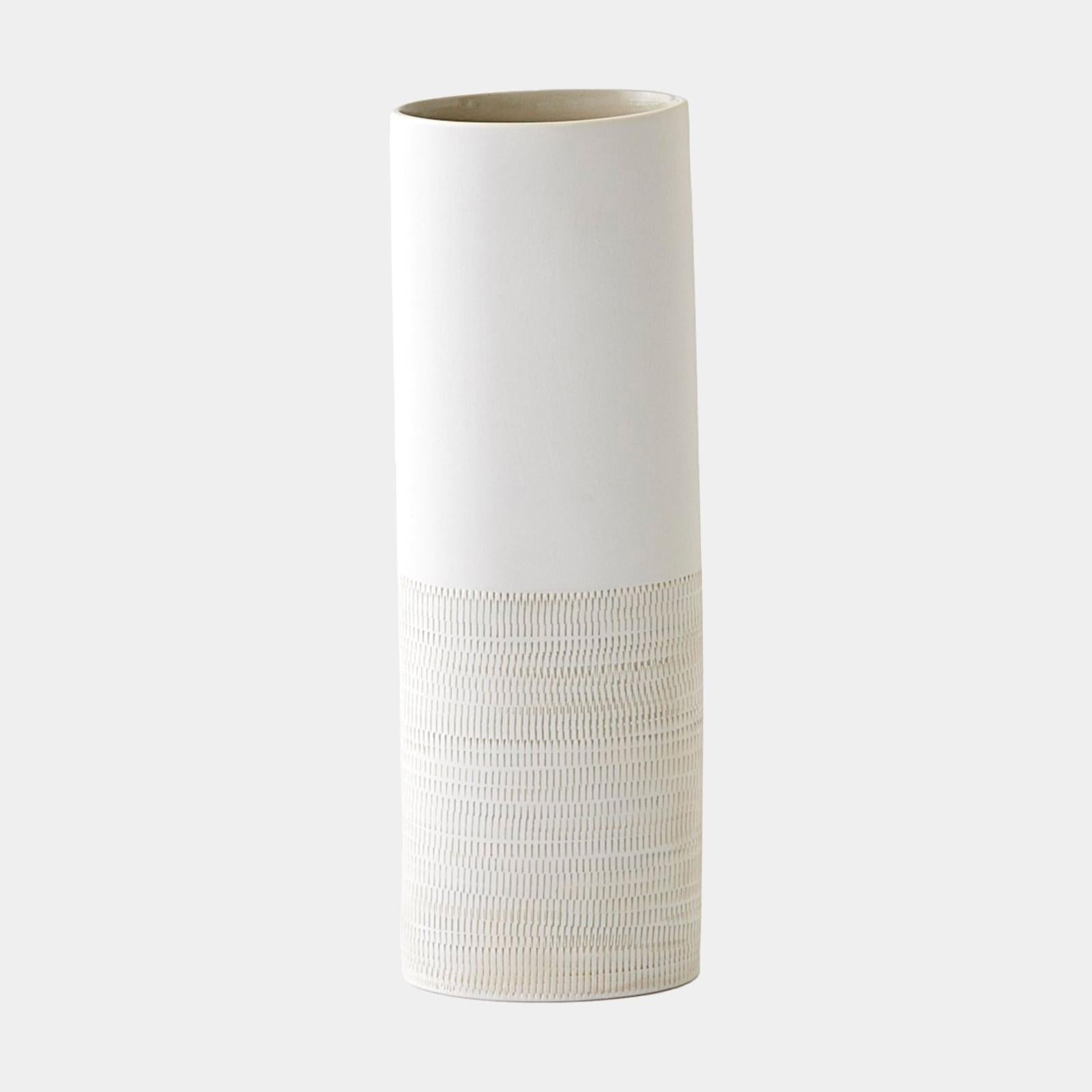 Global Views Dash Vase