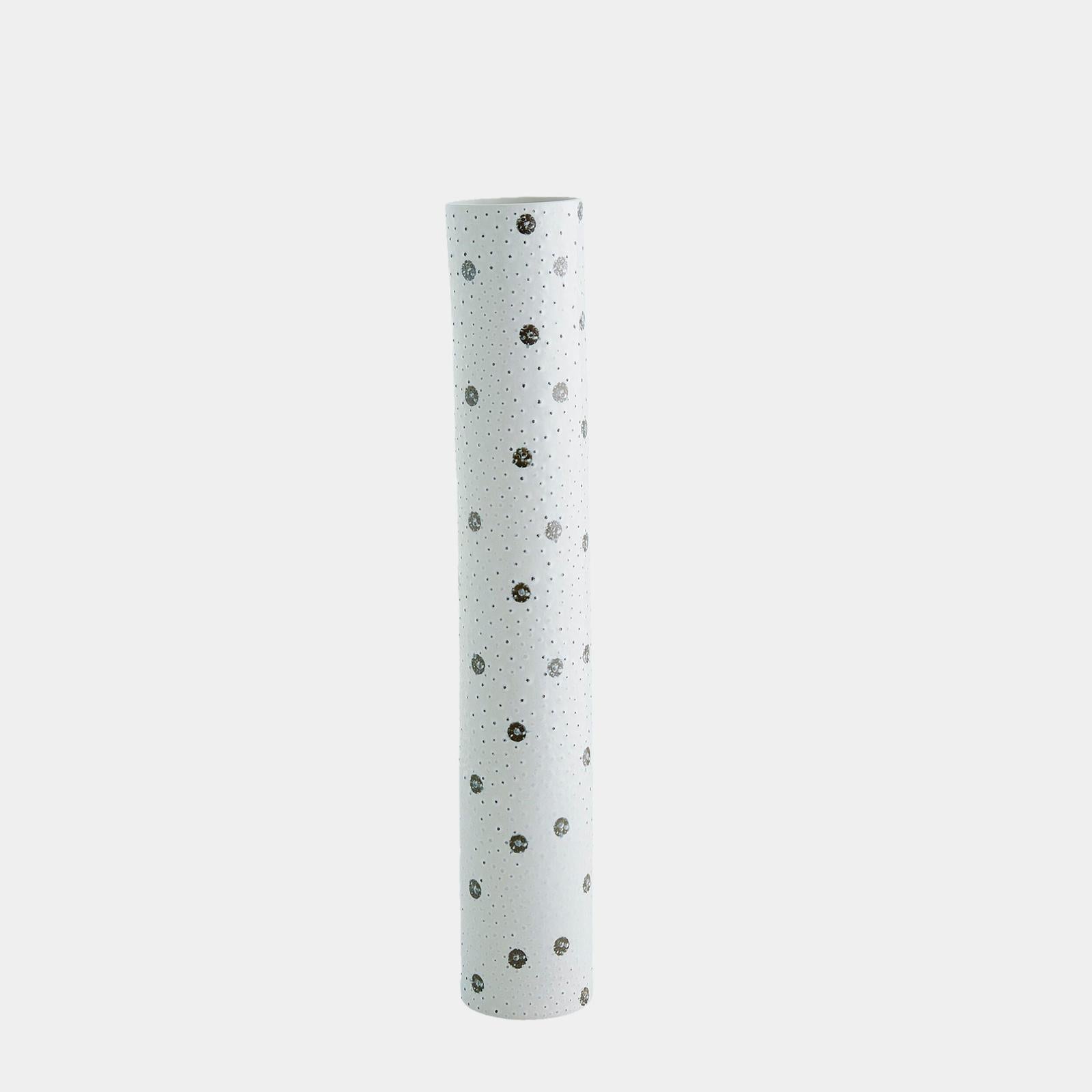 Global Views Spotted White and Black Vase Clearance