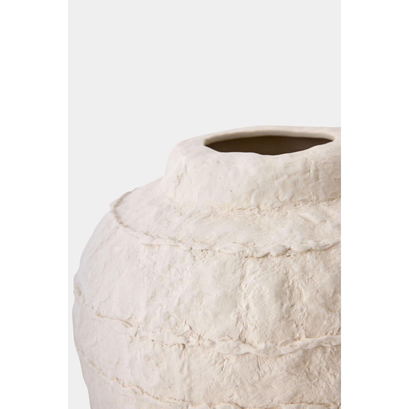 Global Views Horizon Vase