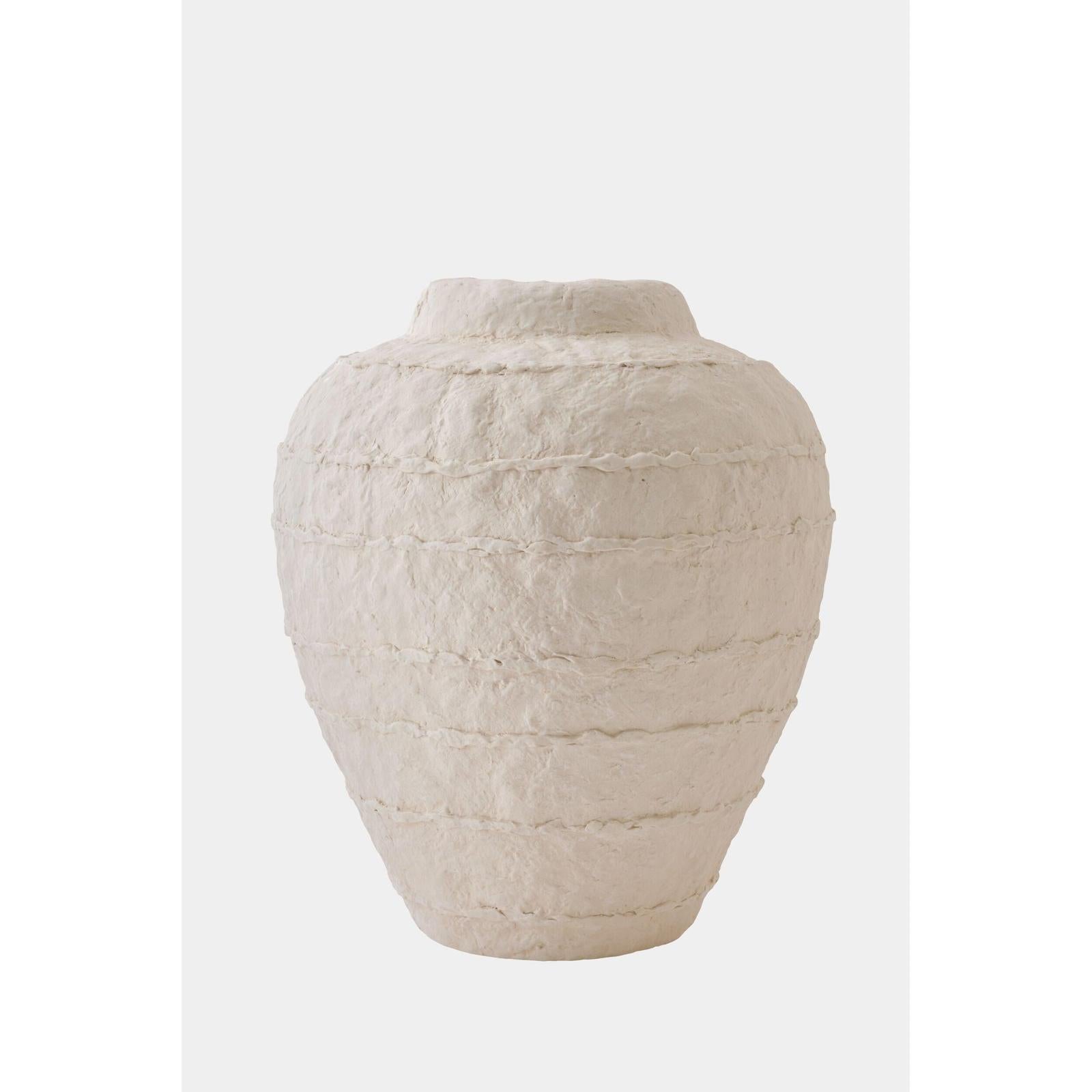 Global Views Horizon Vase
