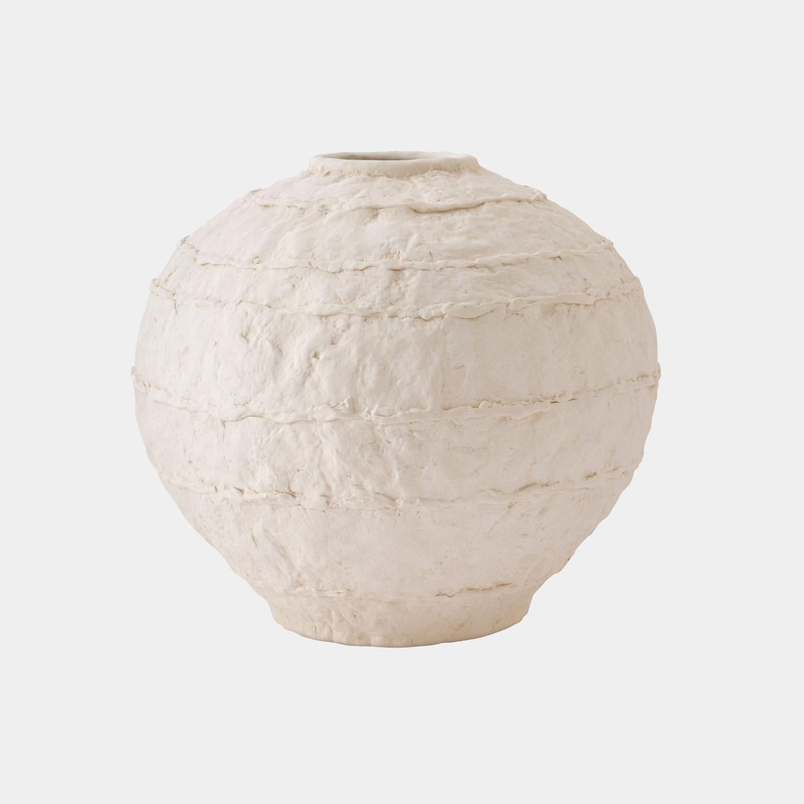 Global Views Horizon Vase