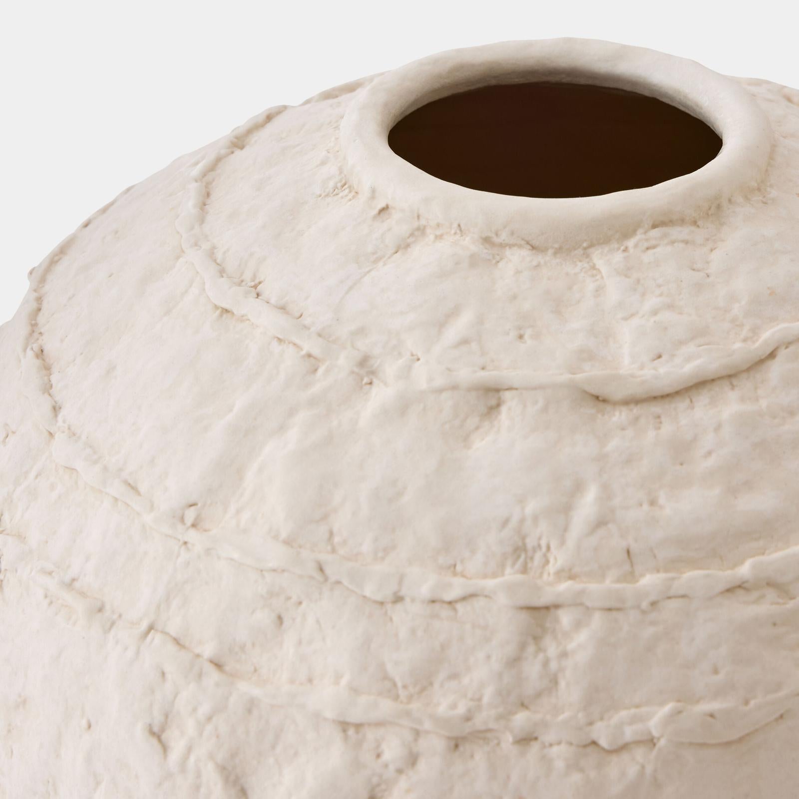 Global Views Horizon Vase