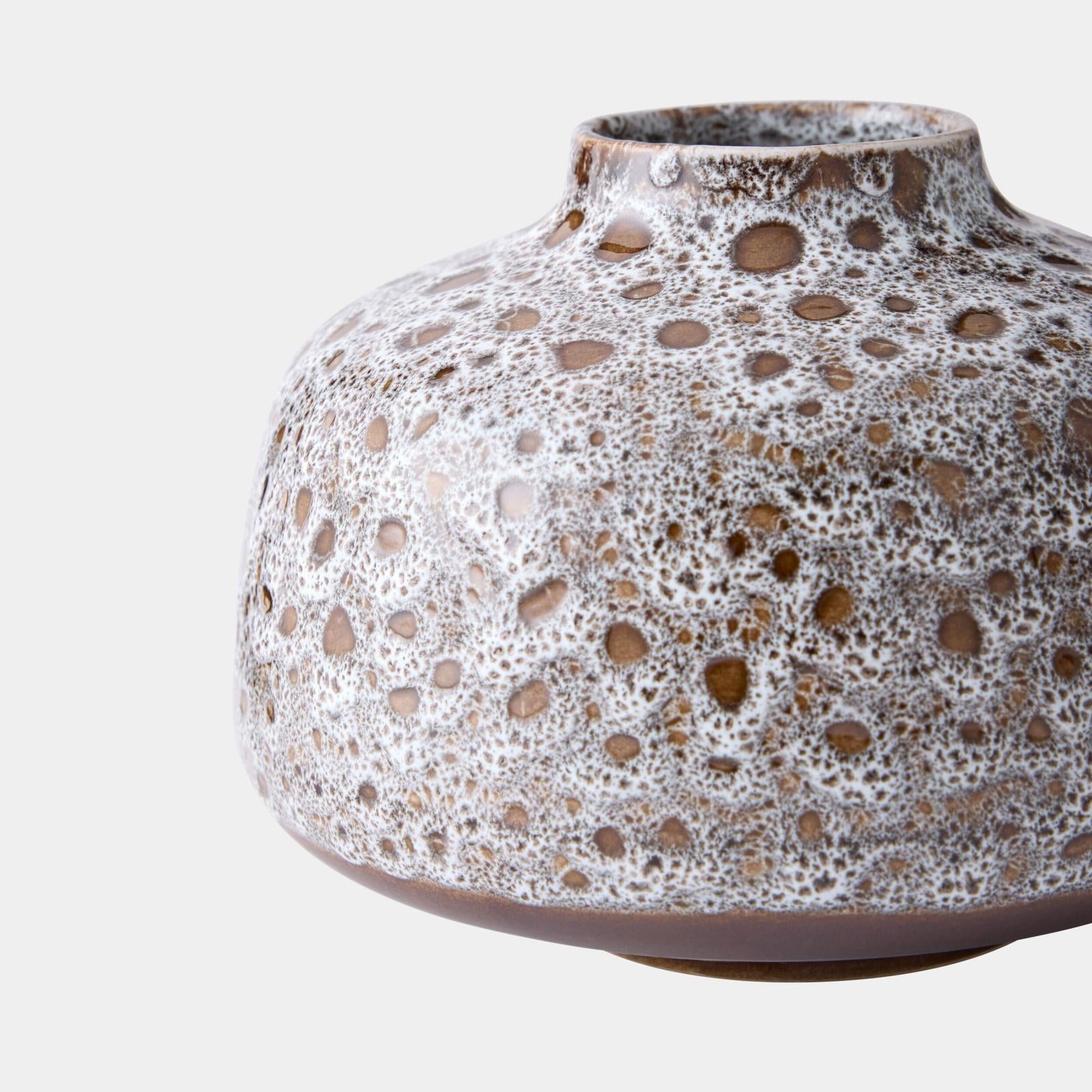 Global Views Taurus Squat Vase