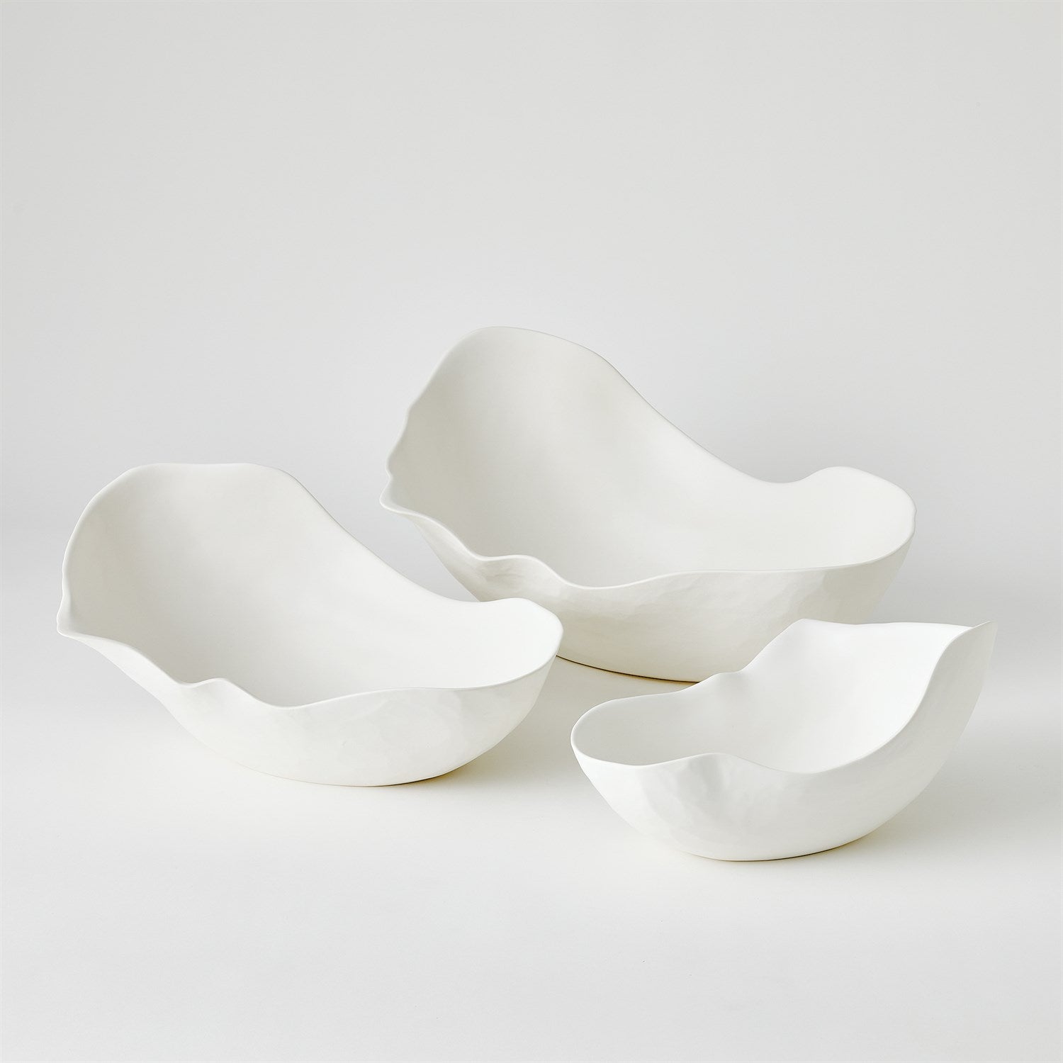 Global Views Matte White Horn Bowl