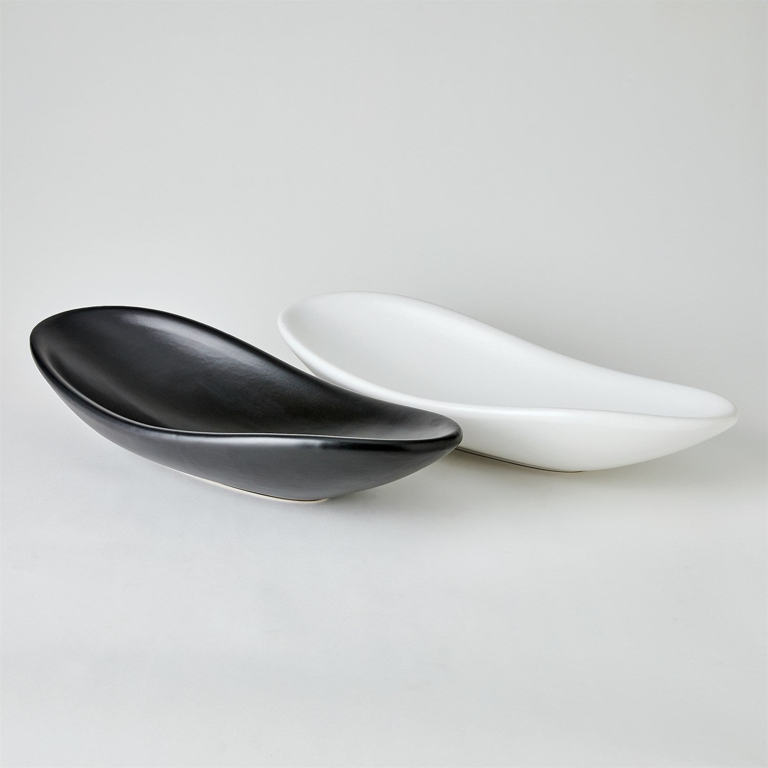 Global Views Matte Black Oblong Platter Bowl