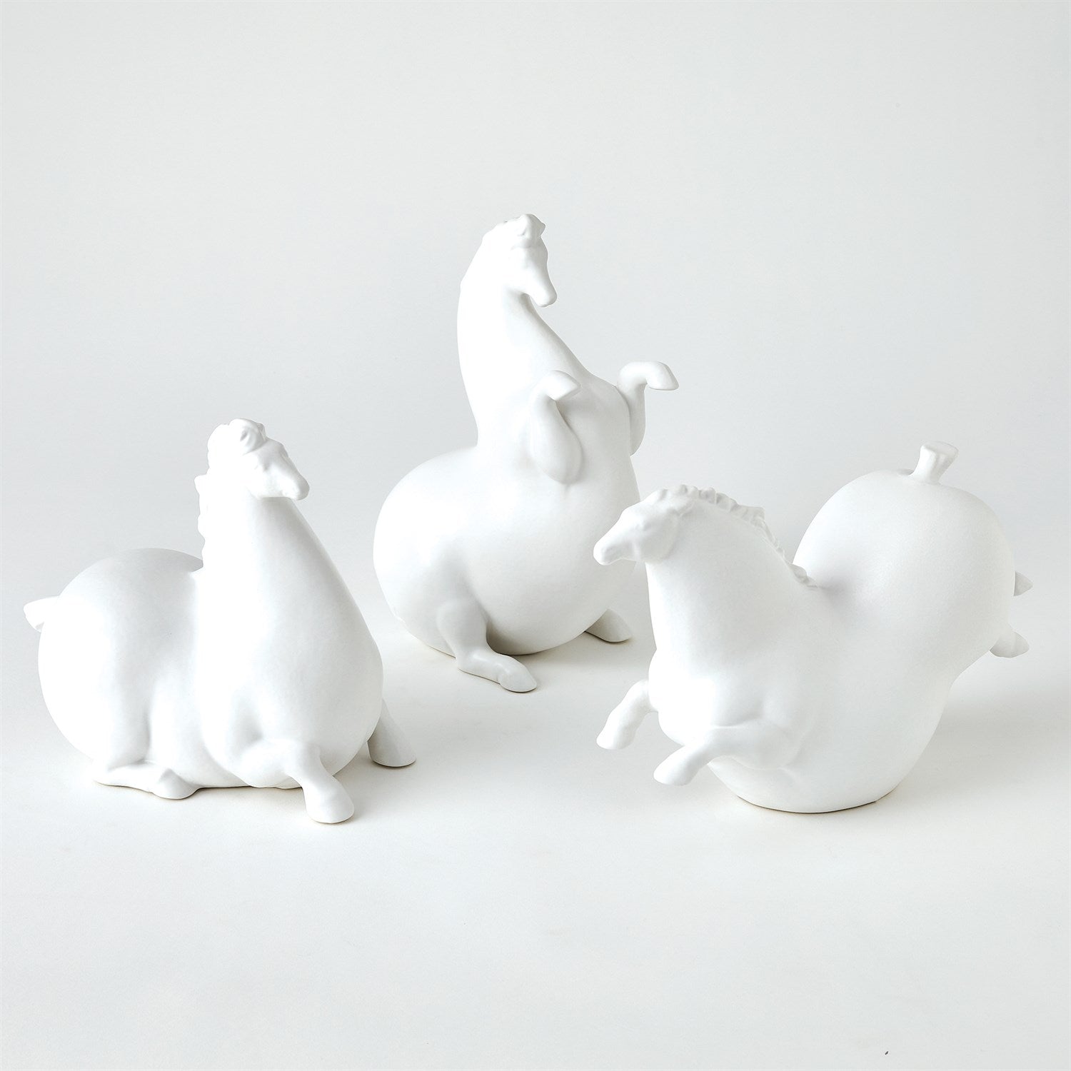 Global Views Matte White Libertino Horse