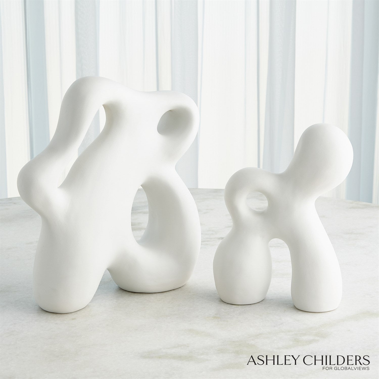 Global Views Matte White Ronan Sculpture