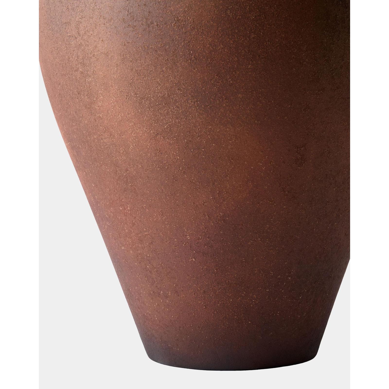 Global Views Mars Vase