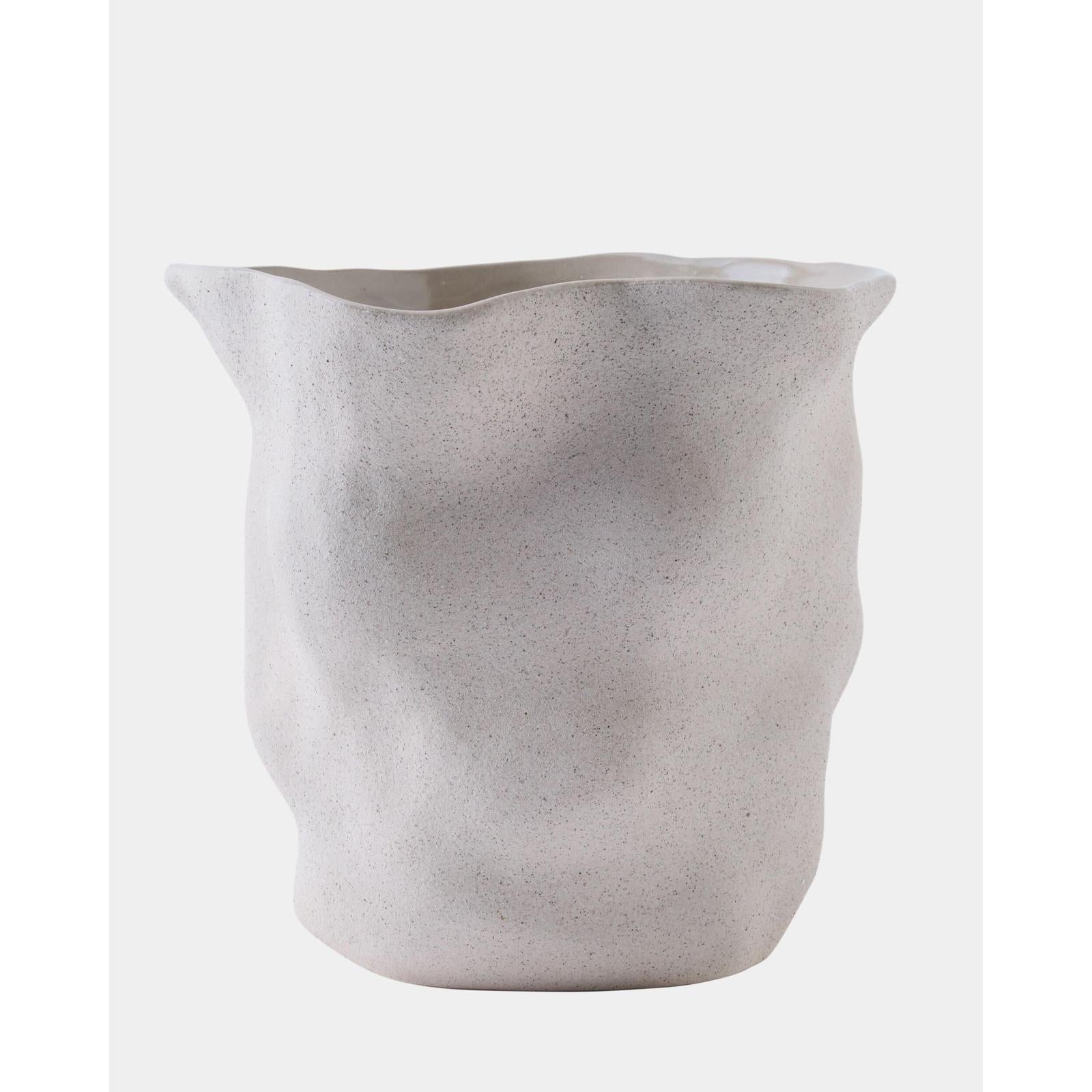 Global Views Duna White Sand Vase
