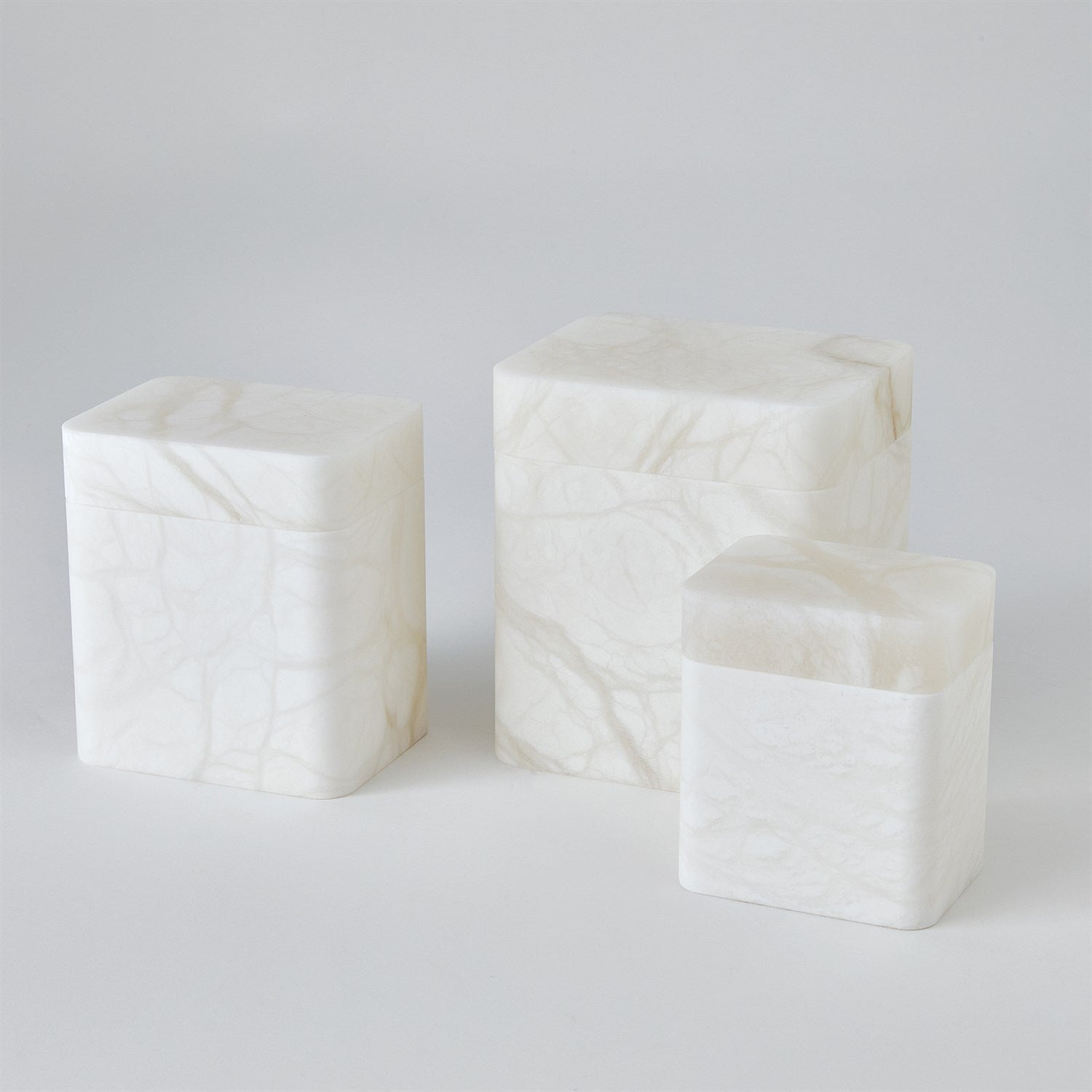 Global Views White Raggio Alabaster Box