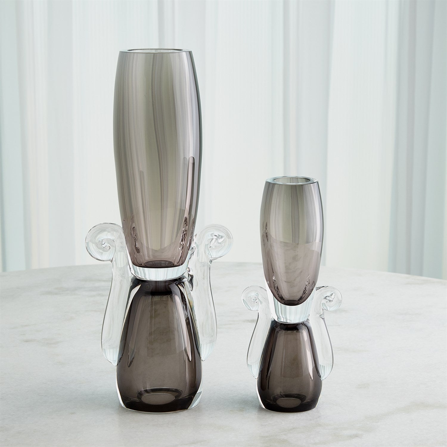 Global Views Lydia Vase