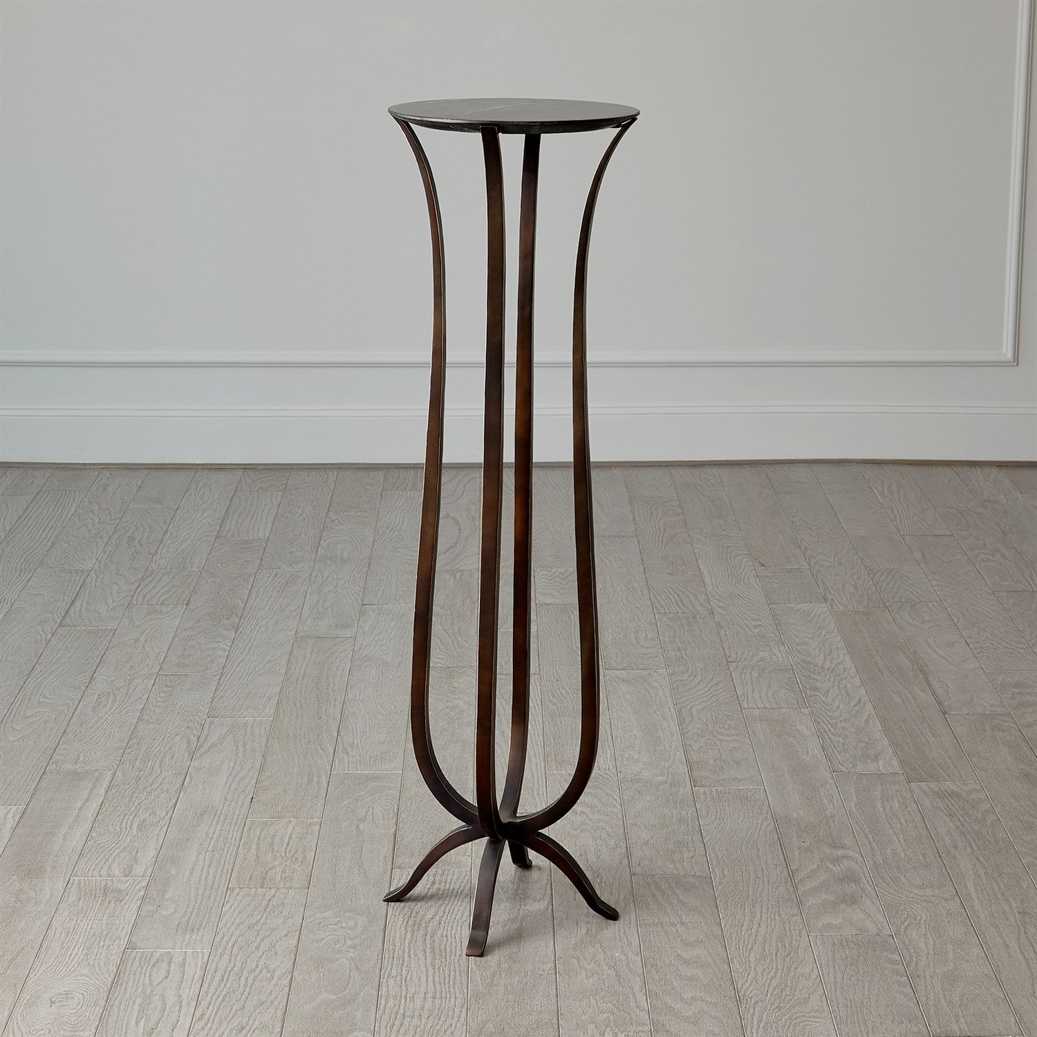 Global Views Chorda Pedestal - Bronze