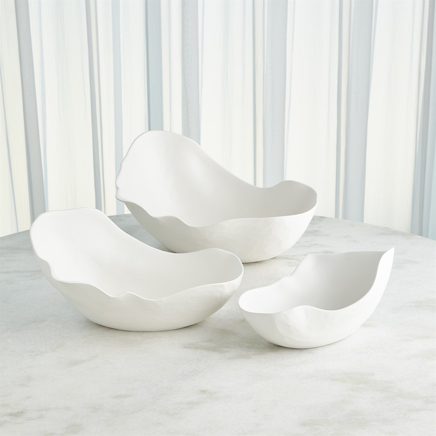 Global Views Matte White Horn Bowl