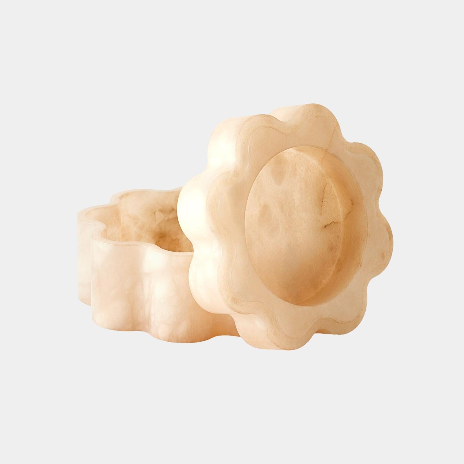 Global Views Cumulus Alabaster Wide Box Cream Clearance