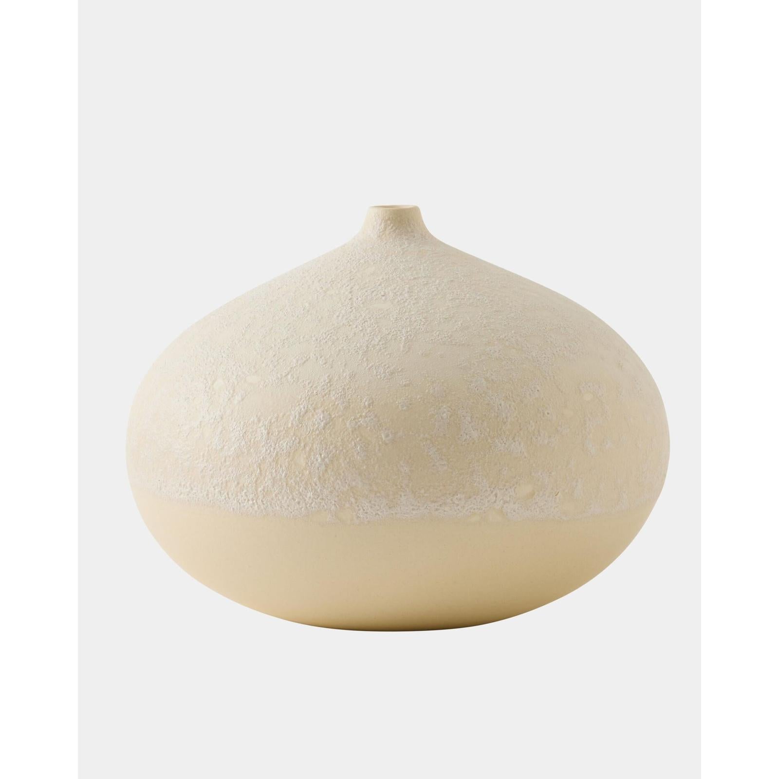 Global Views Mottled Bulb Vase