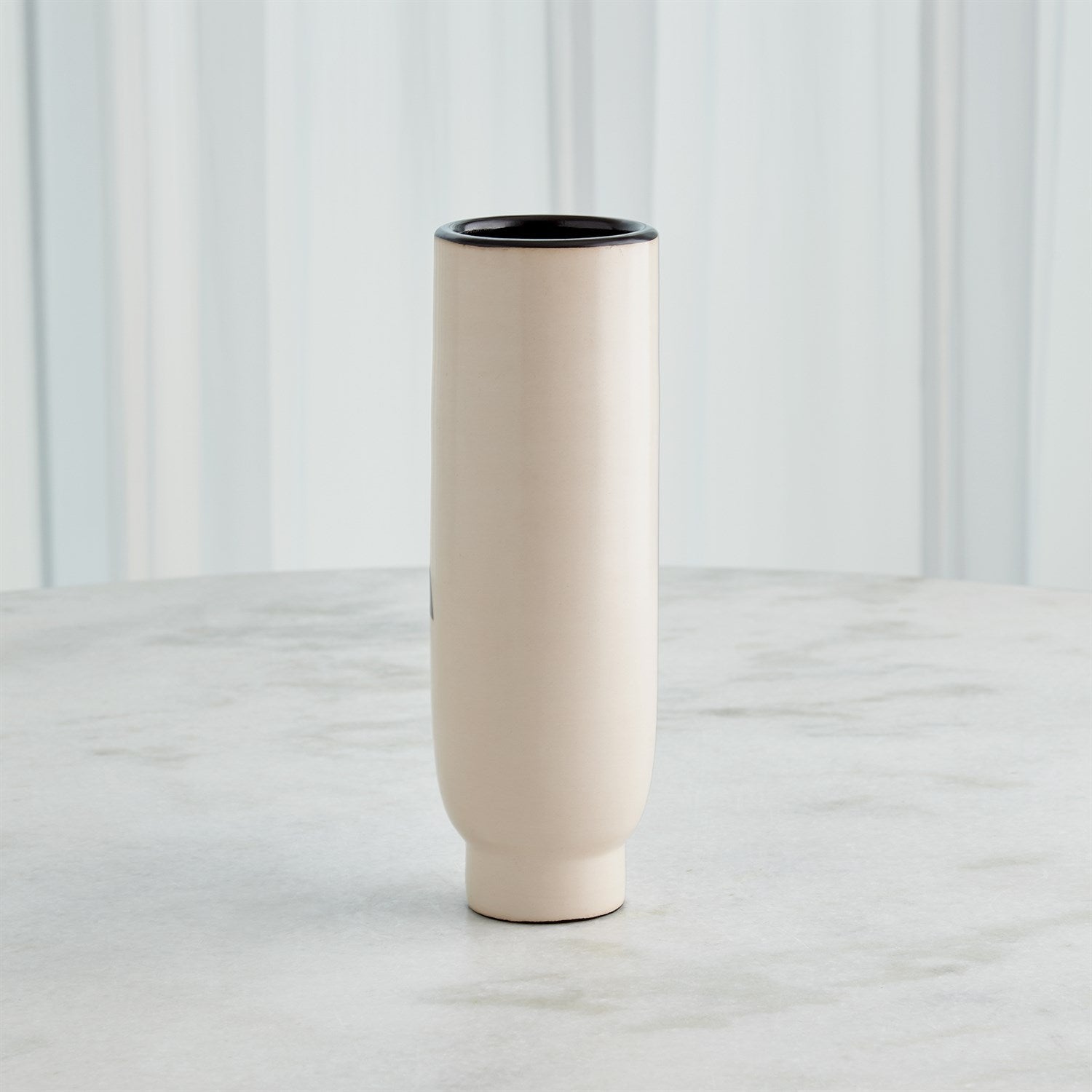 Global Views Hombra and Simple Face Vase