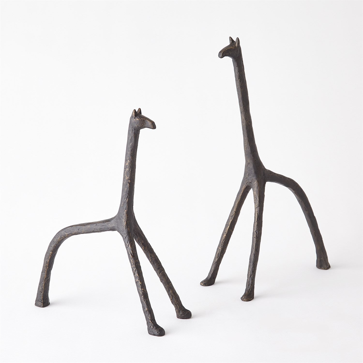 Global Views Iron Giraffe