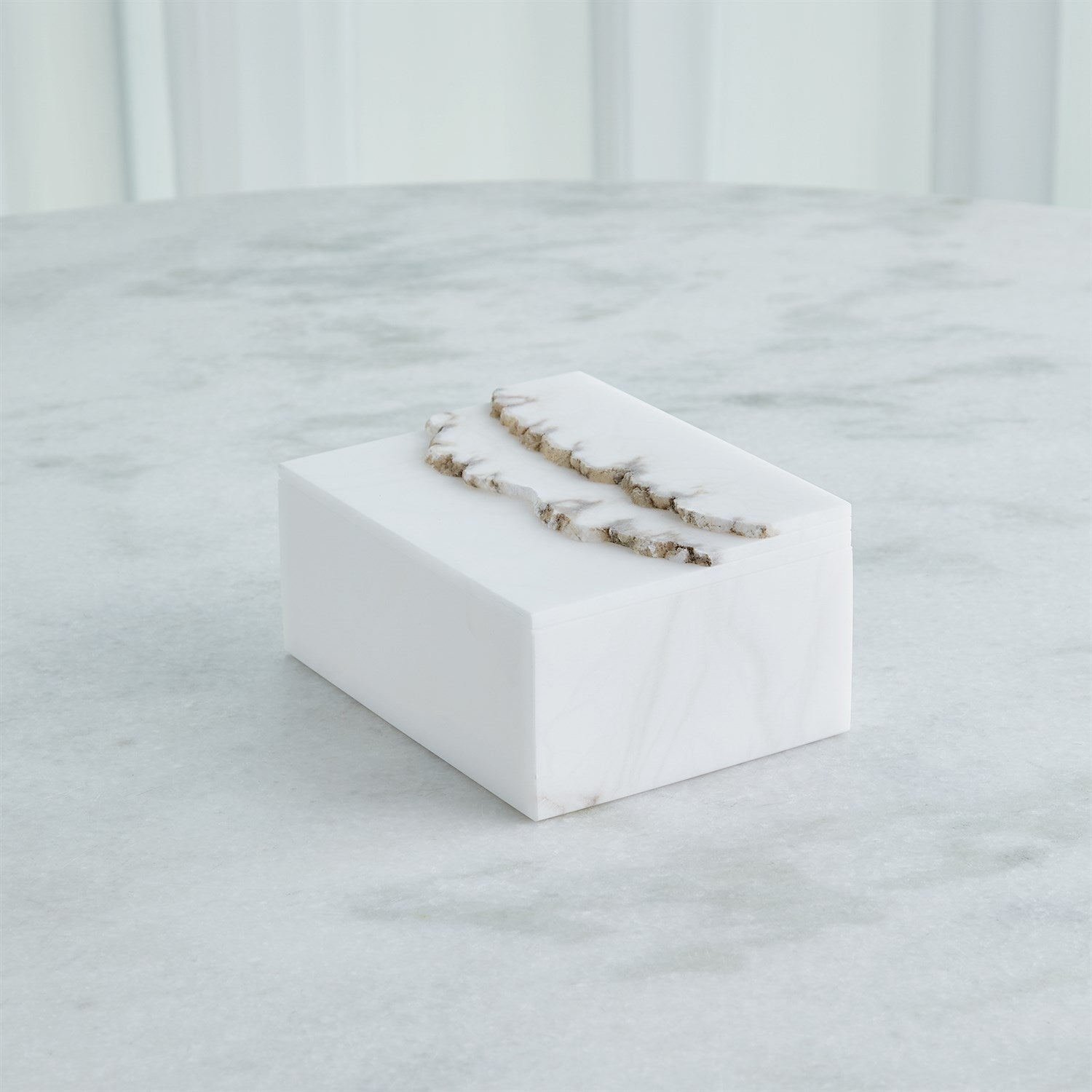 Global Views Terrain Alabaster Box