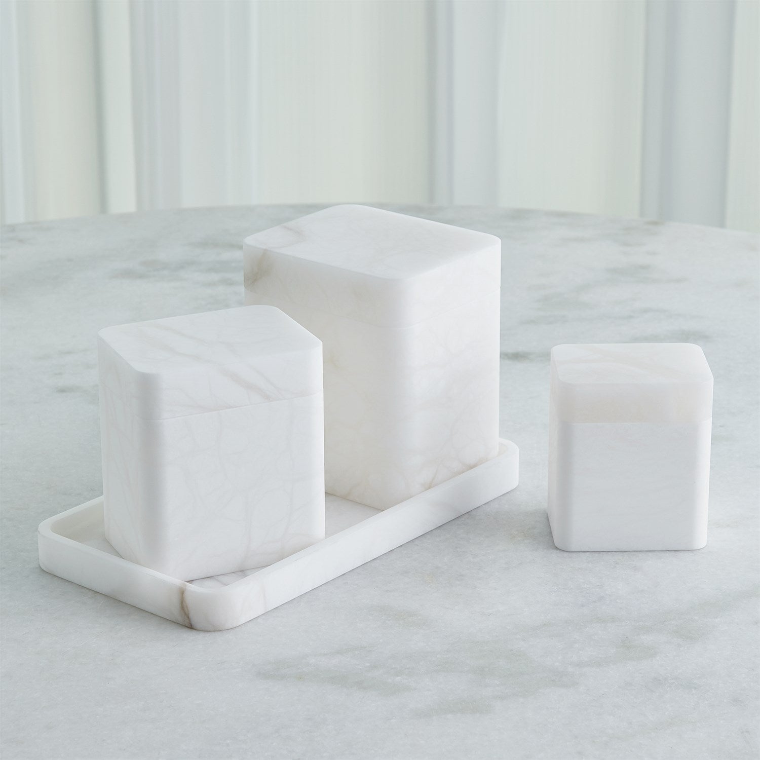Global Views White Raggio Alabaster Box