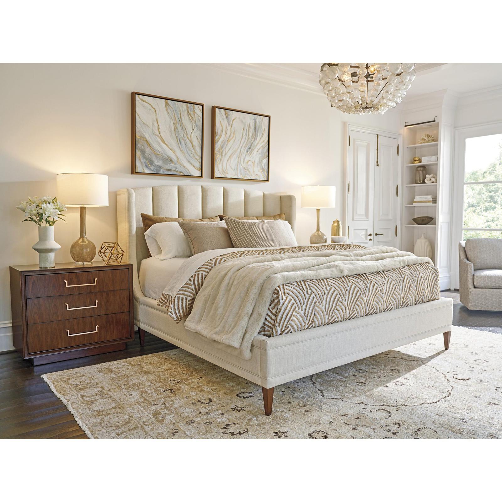 Lexington Rendezvous Savoy Upholstered Bed