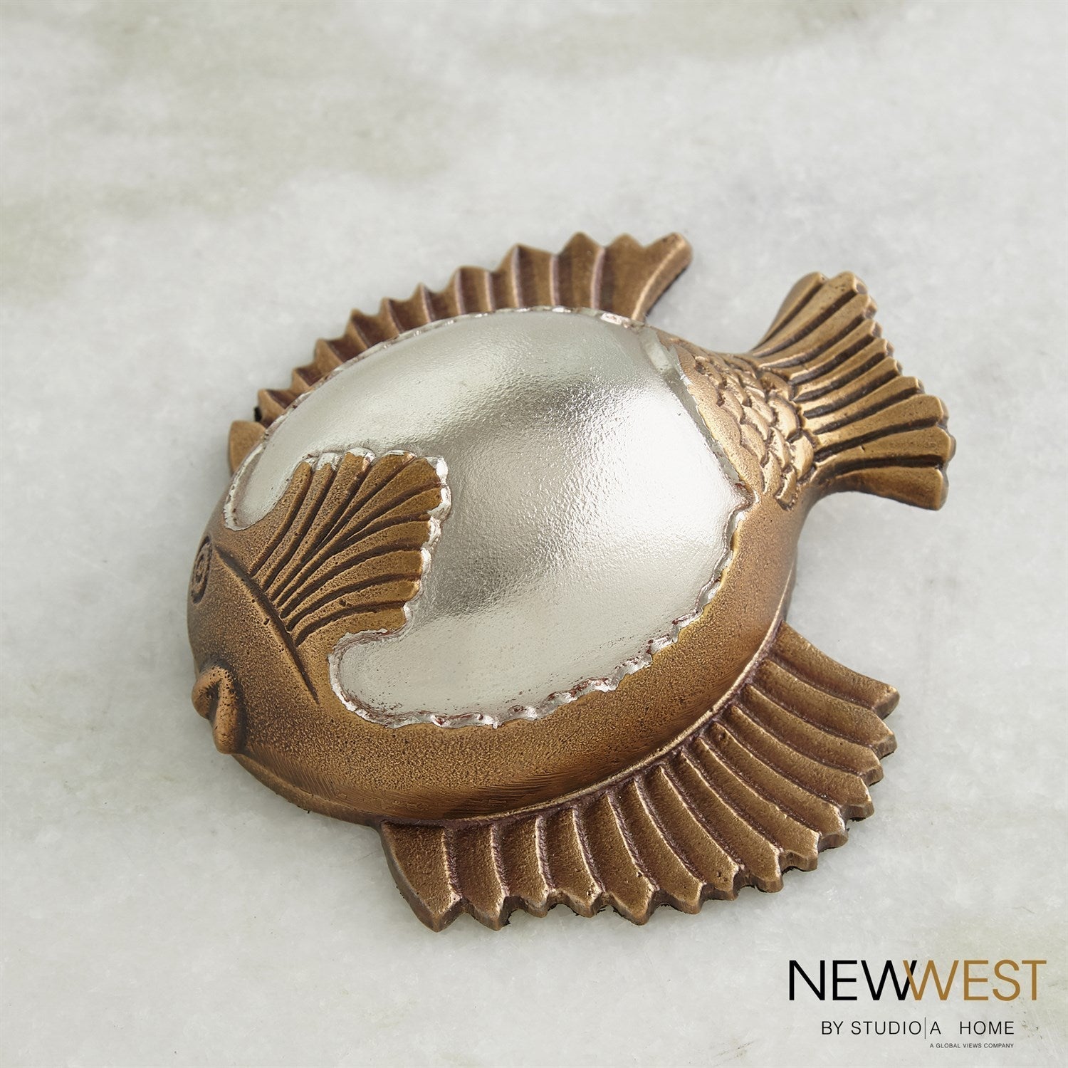 Global Views Talman Box