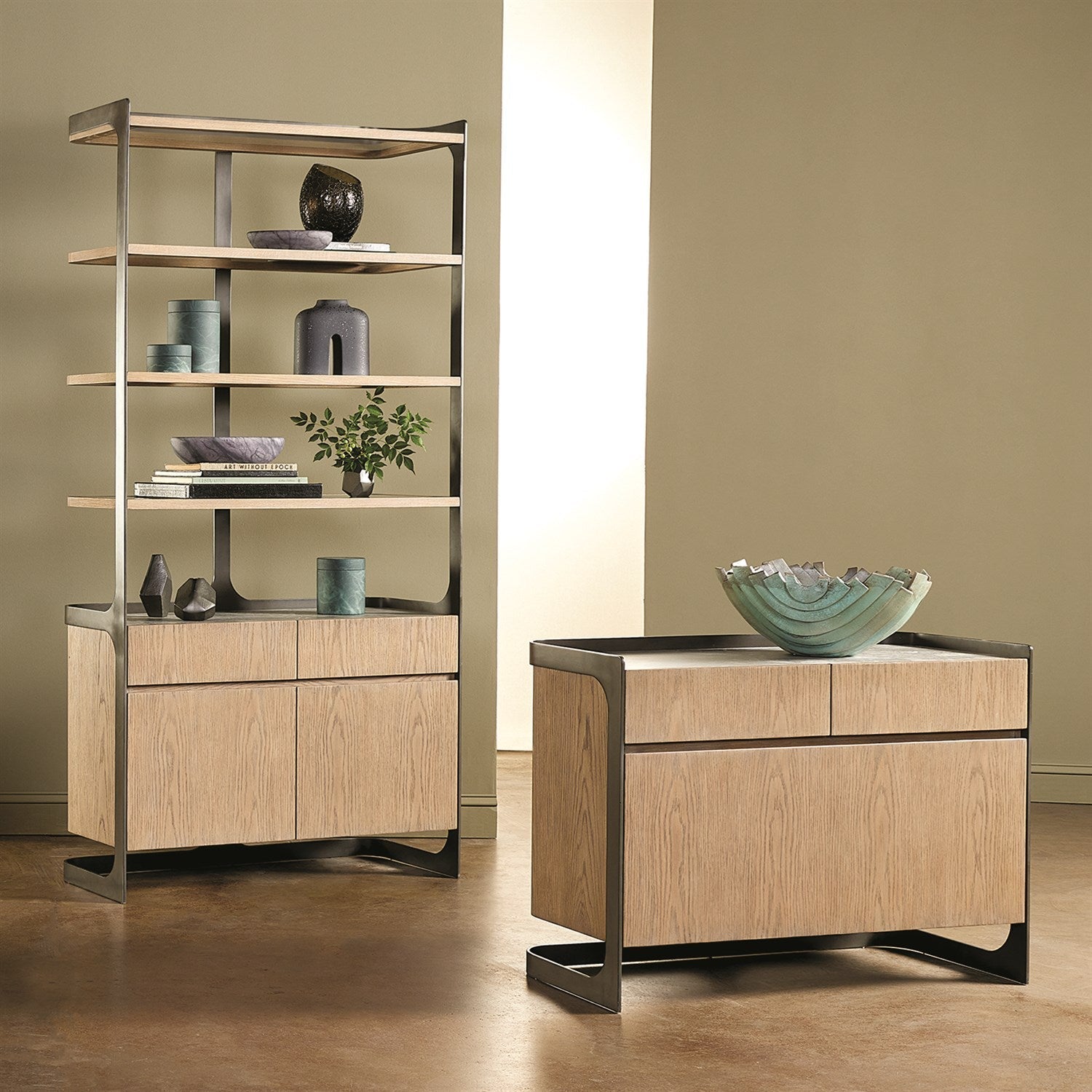 Global Views Black Green Cilindro Alabaster Box