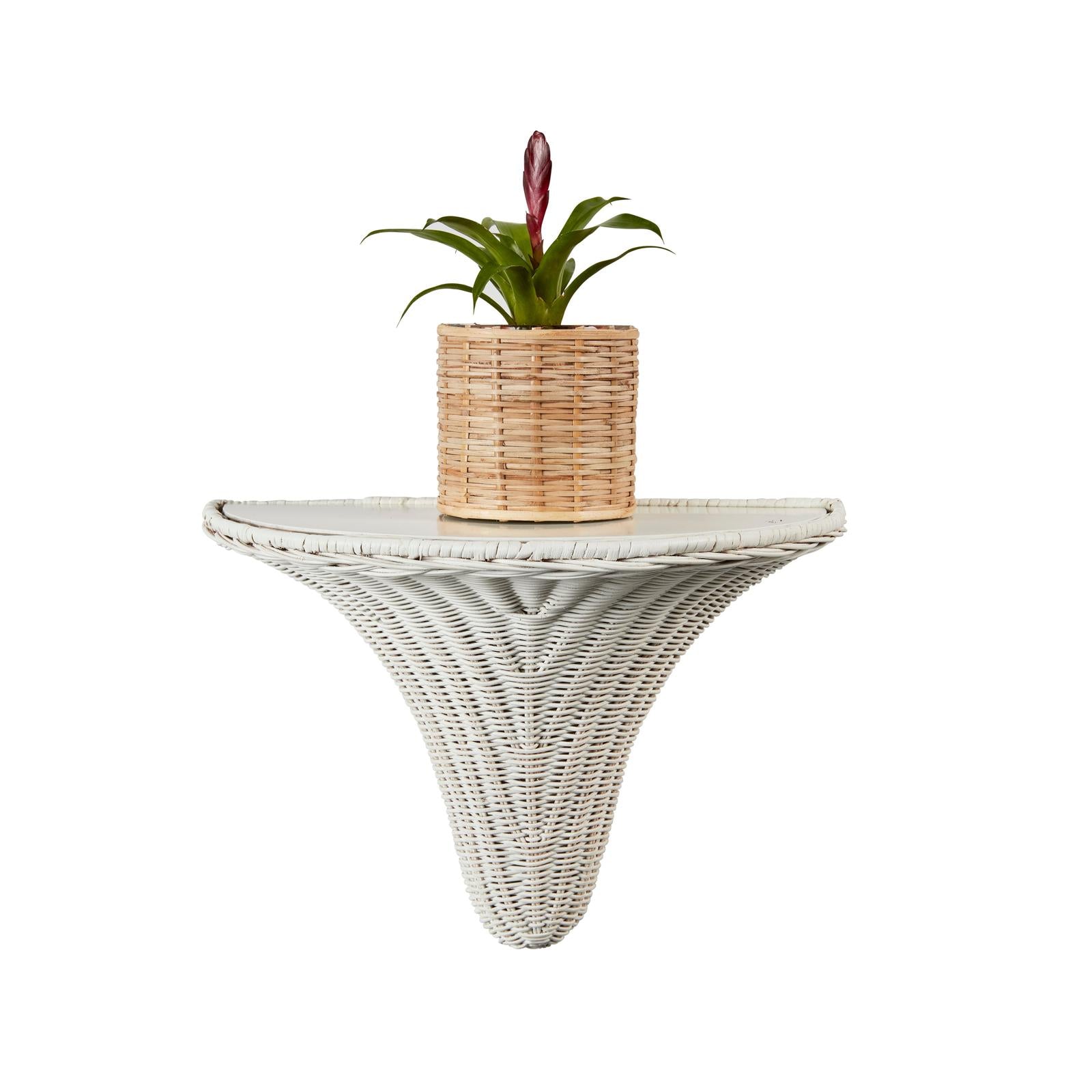 Chelsea House Baytree Wicker Bracket