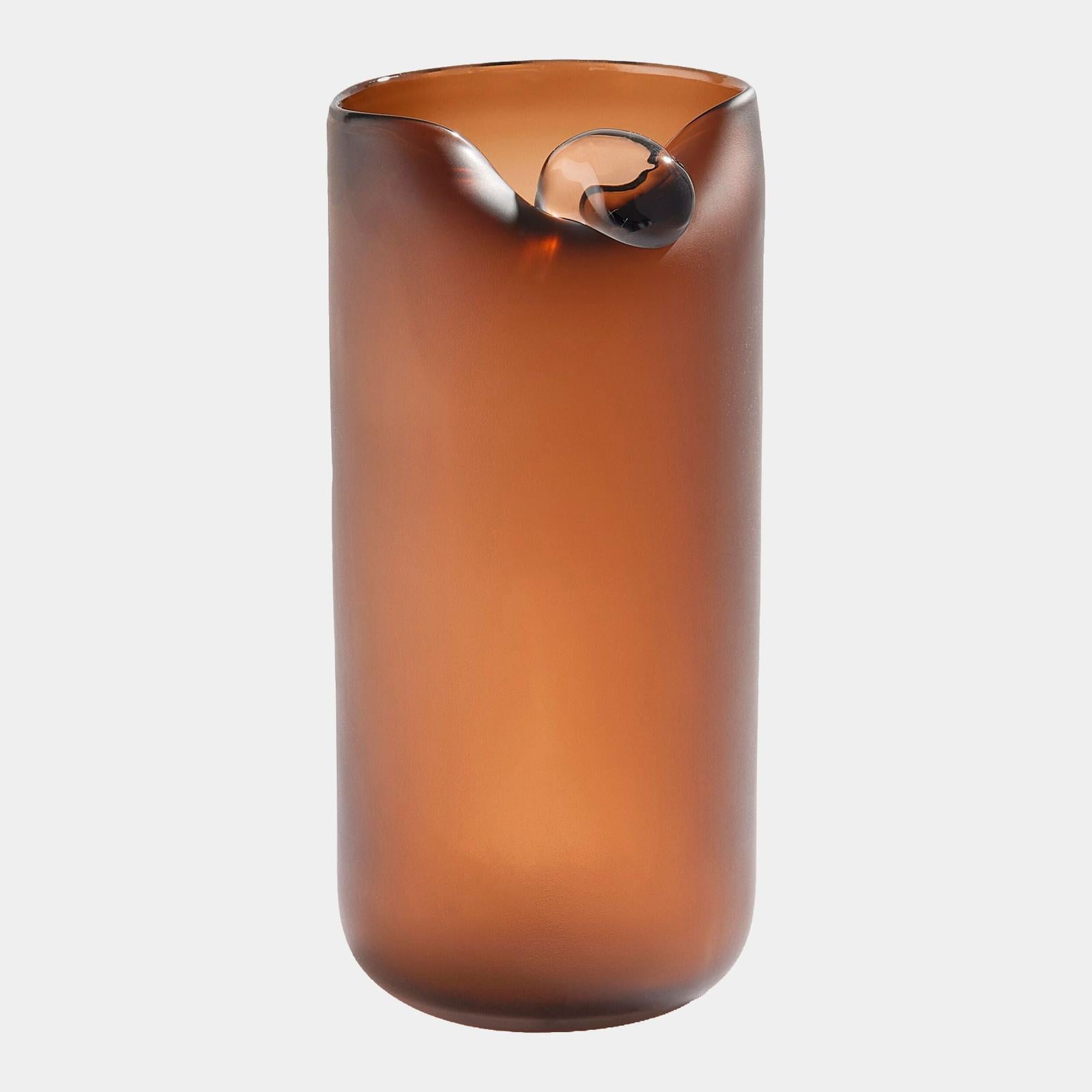 Global Views Poise Vase