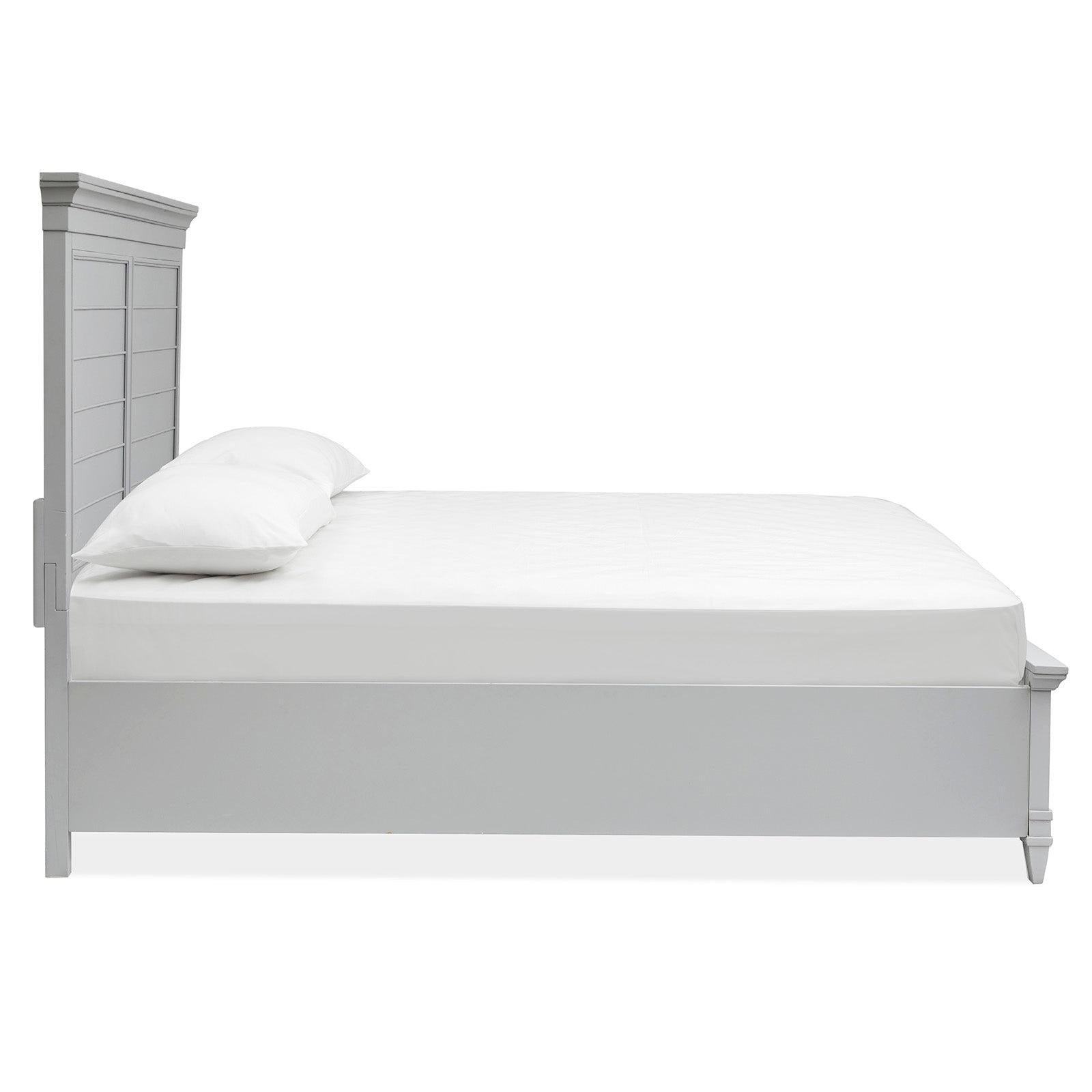 Magnussen Home Charleston Bed