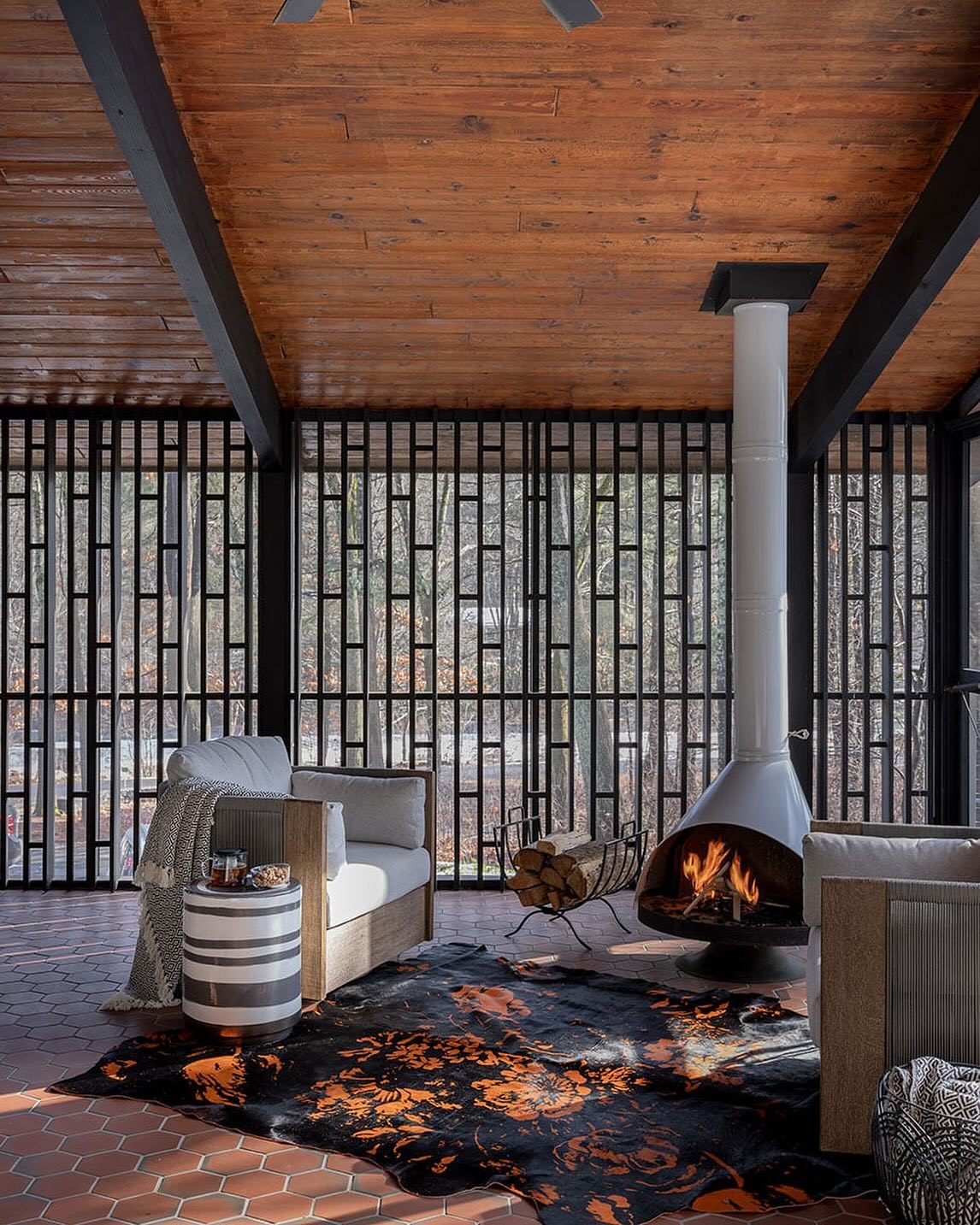 Belda Striped Outdoor Stool