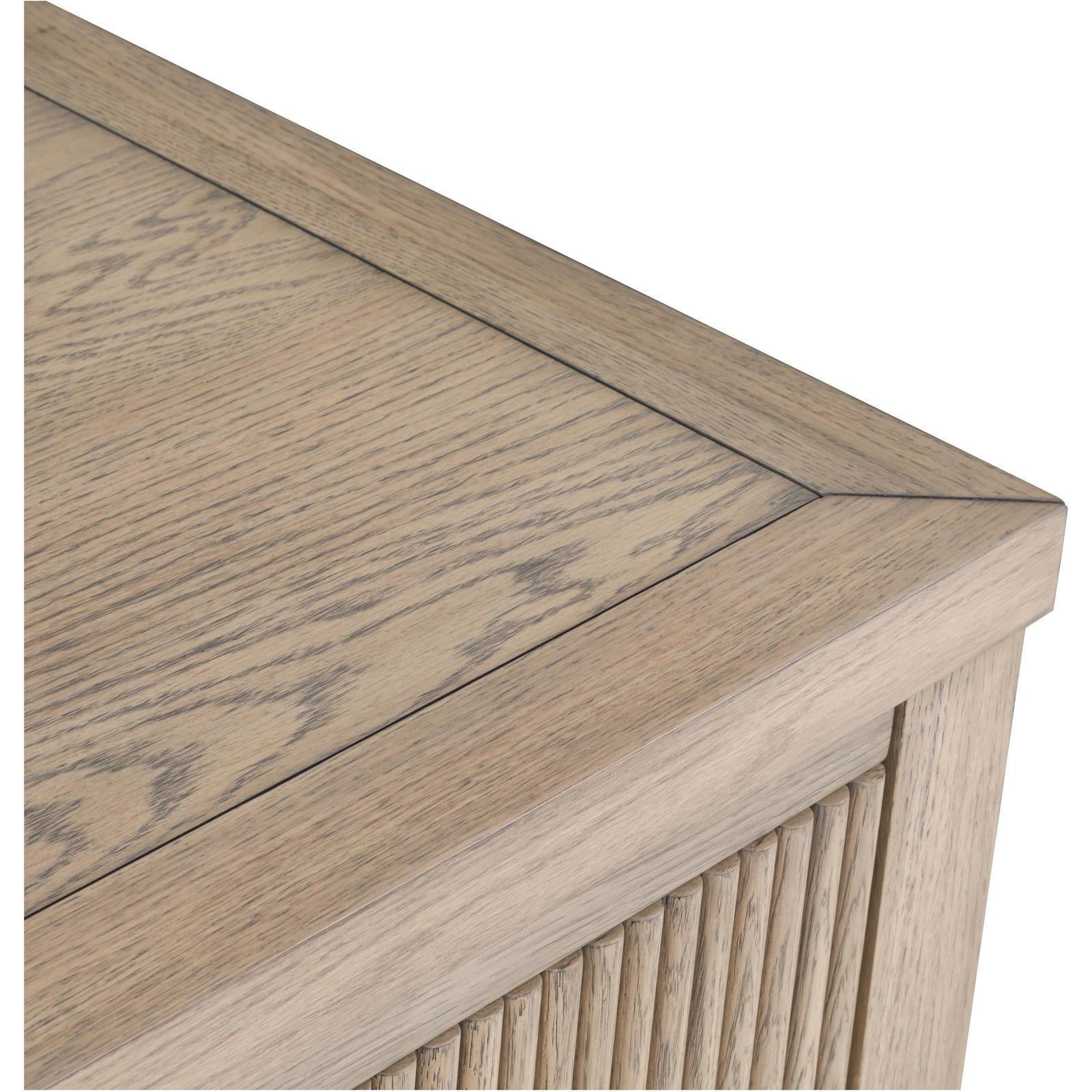 Fairfield Everett Nightstand