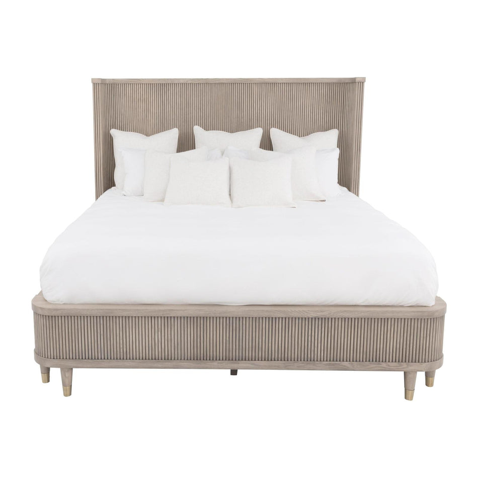 Fairfield Everett Queen Bed
