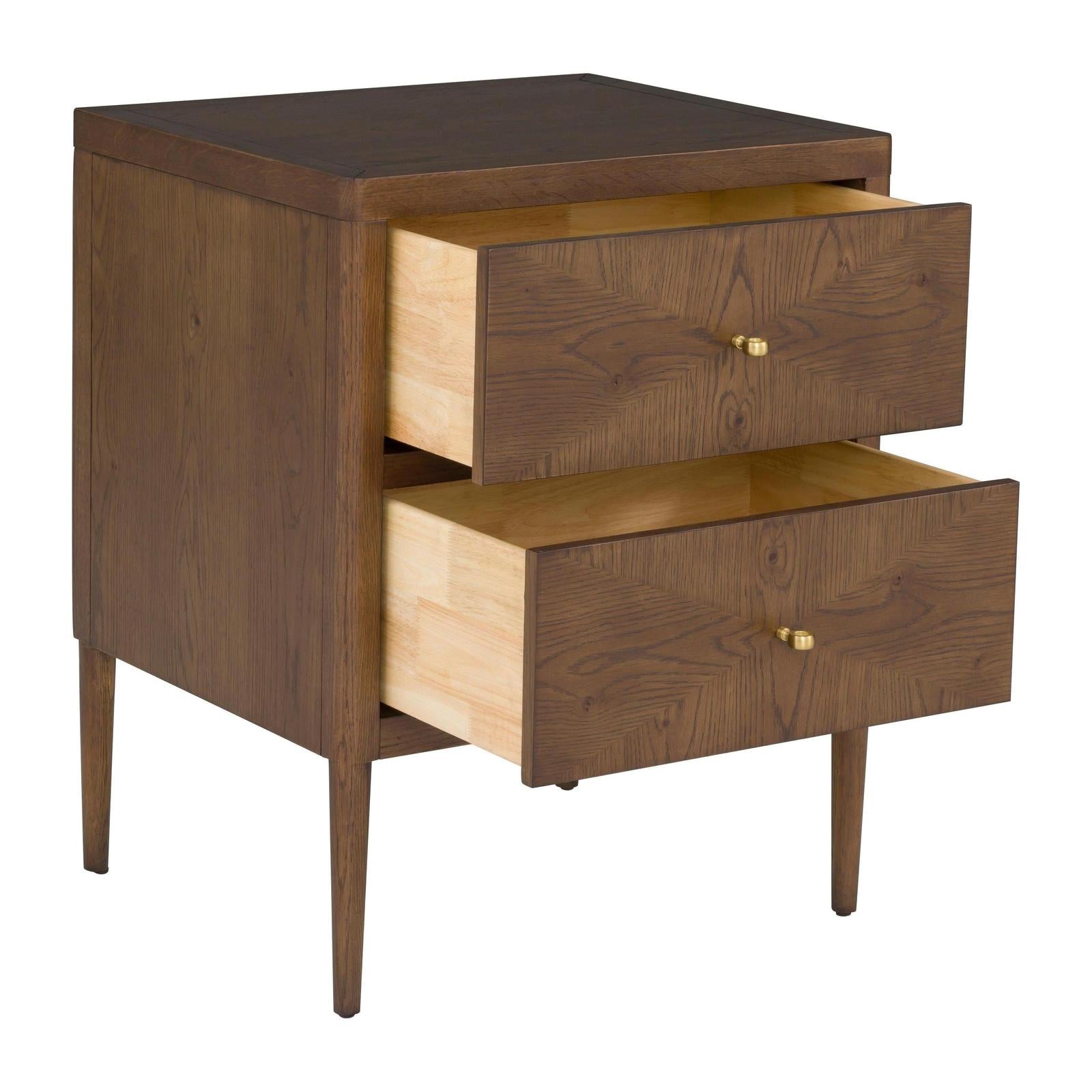 Fairfield Maxwell Petite Nightstand with Rounded Corners