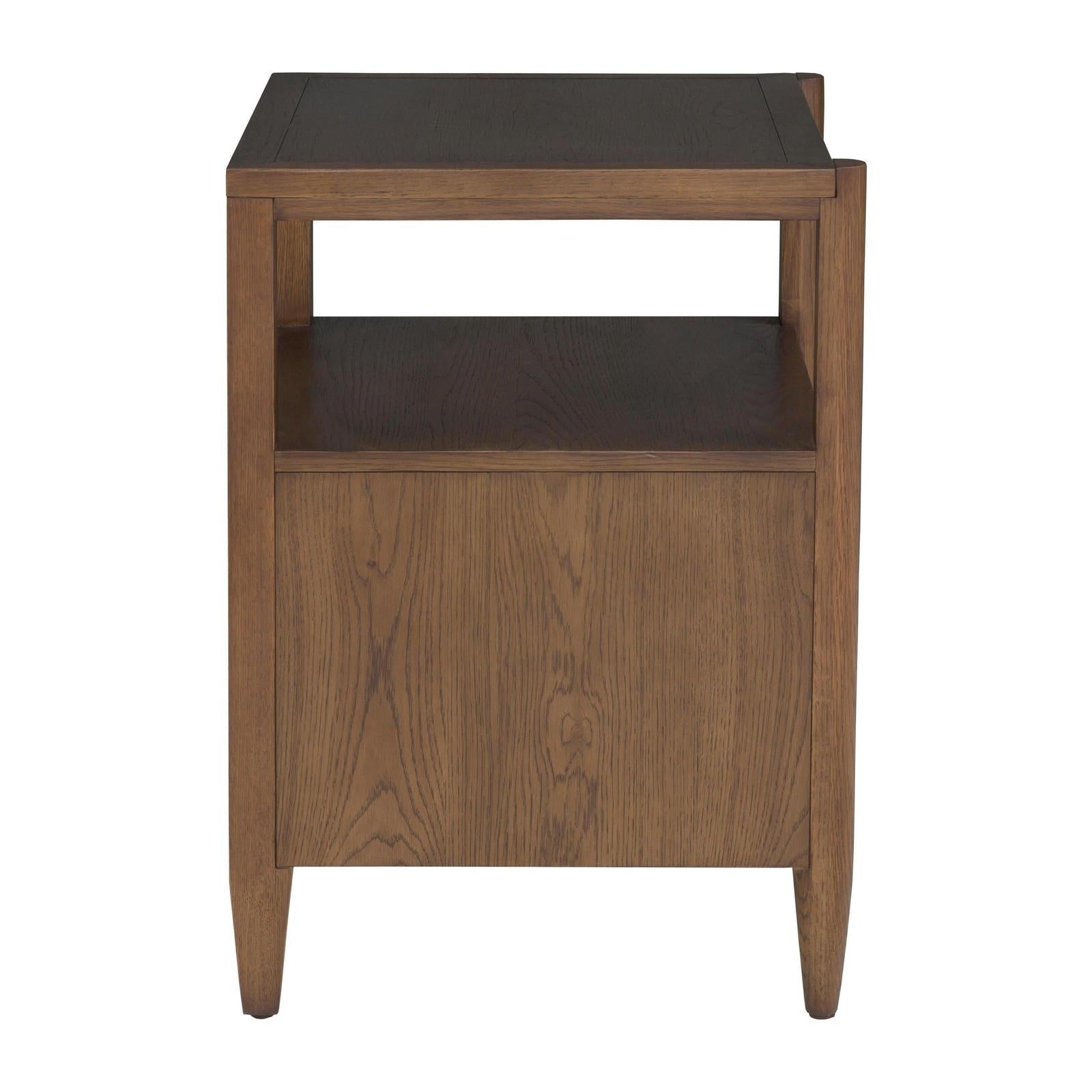 Fairfield Maxwell Petite Nightstand