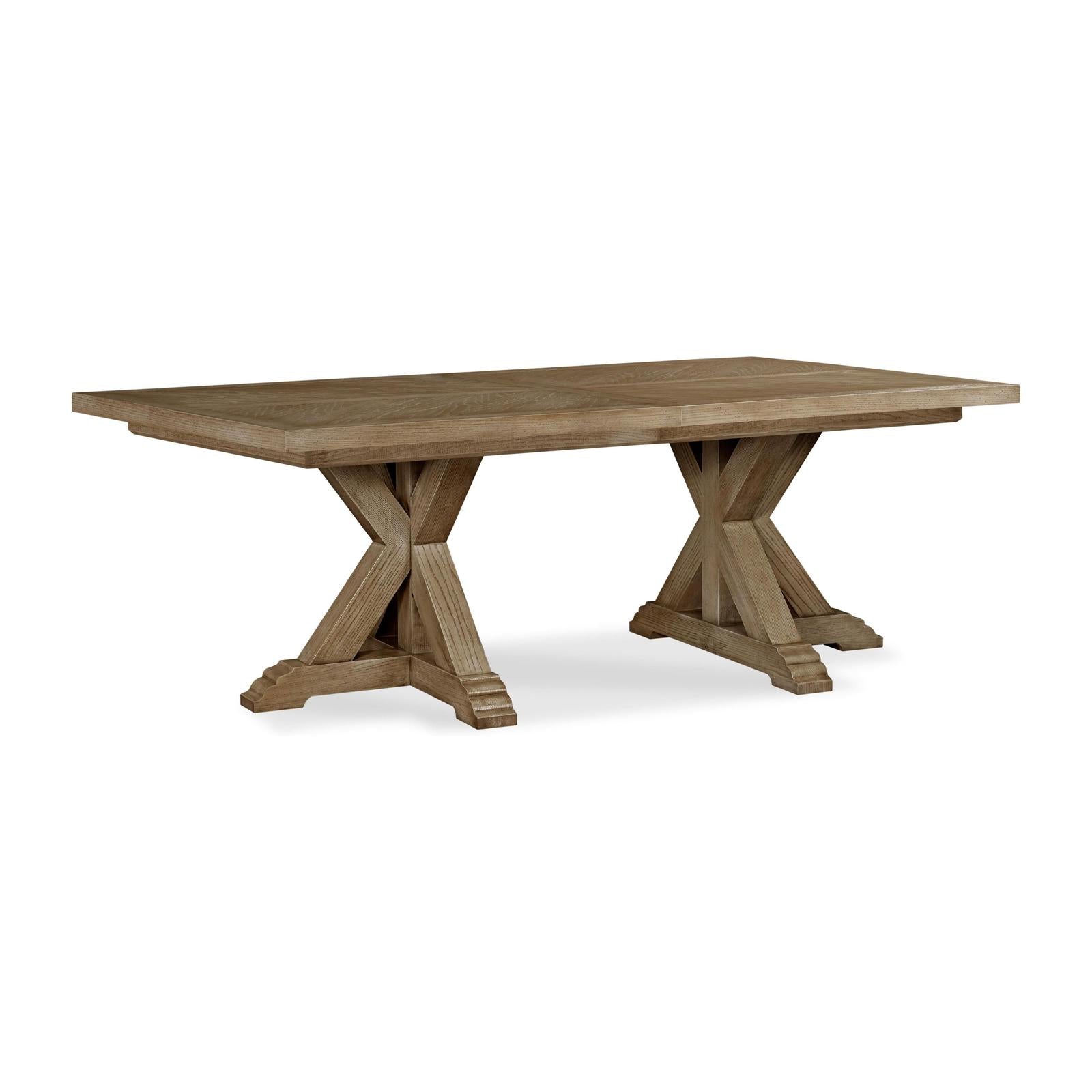Fairfield Cheneais Dining Table