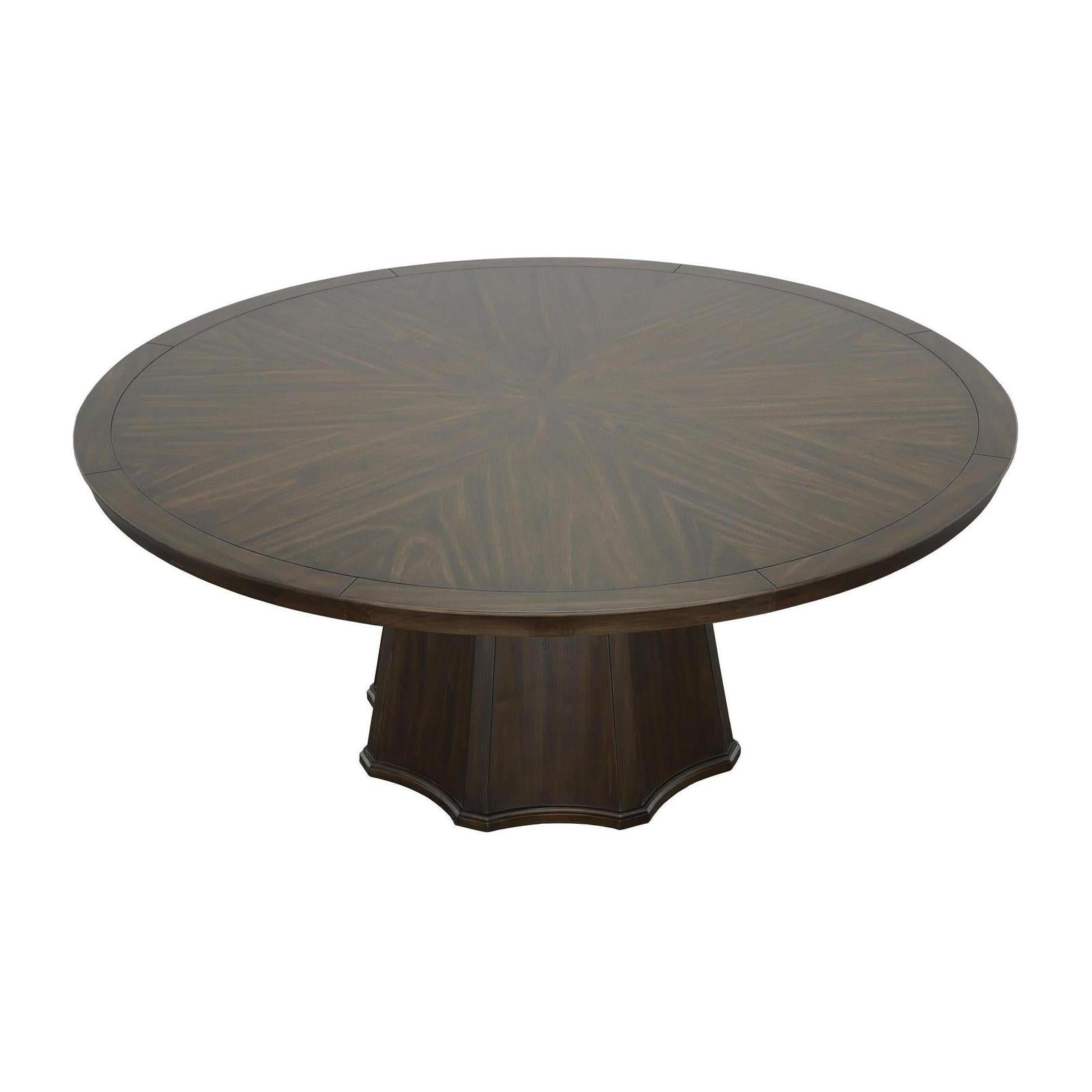 Fairfield West Camden Scalloped Table