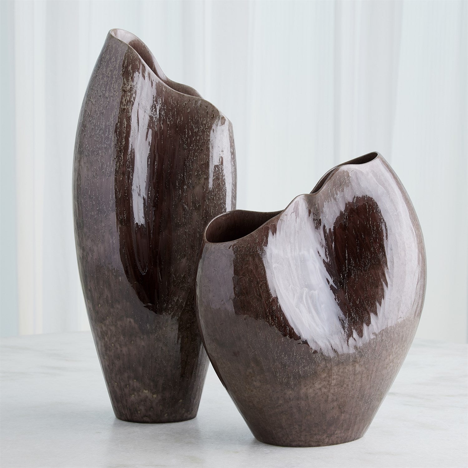 Global Views Reactive Amethyst Horn Vase