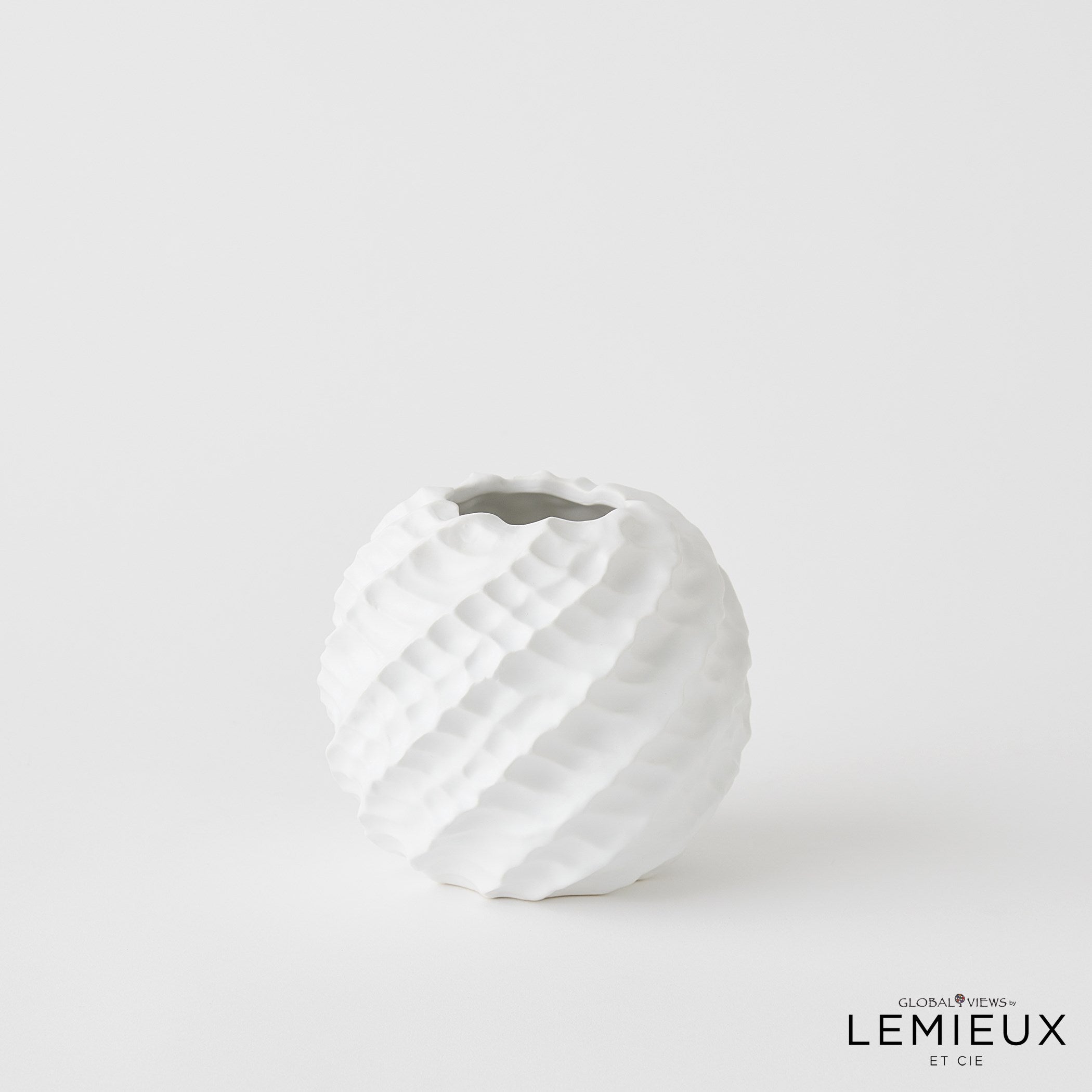 Global Views Cadoret Vase