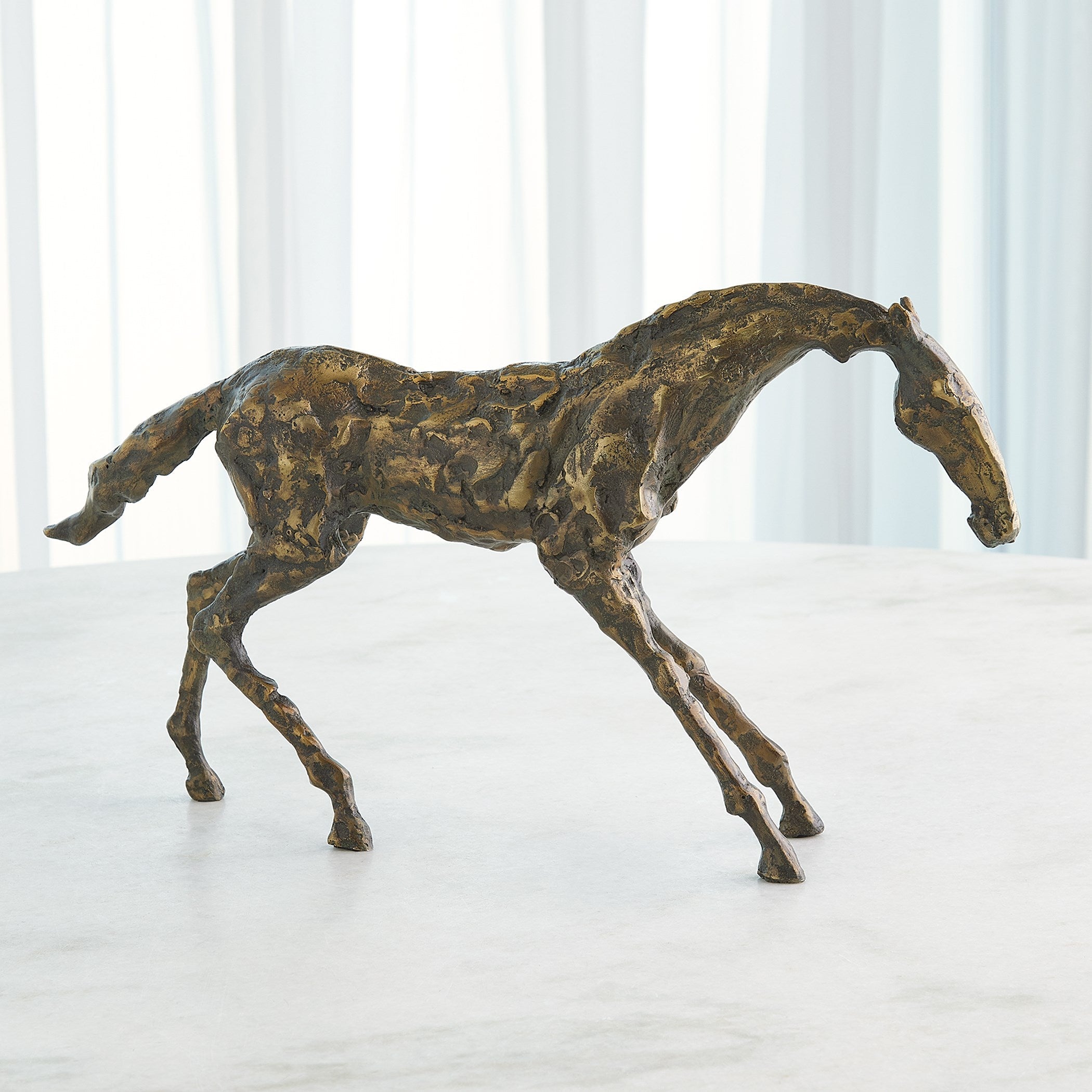 Global Views Cast Stallion