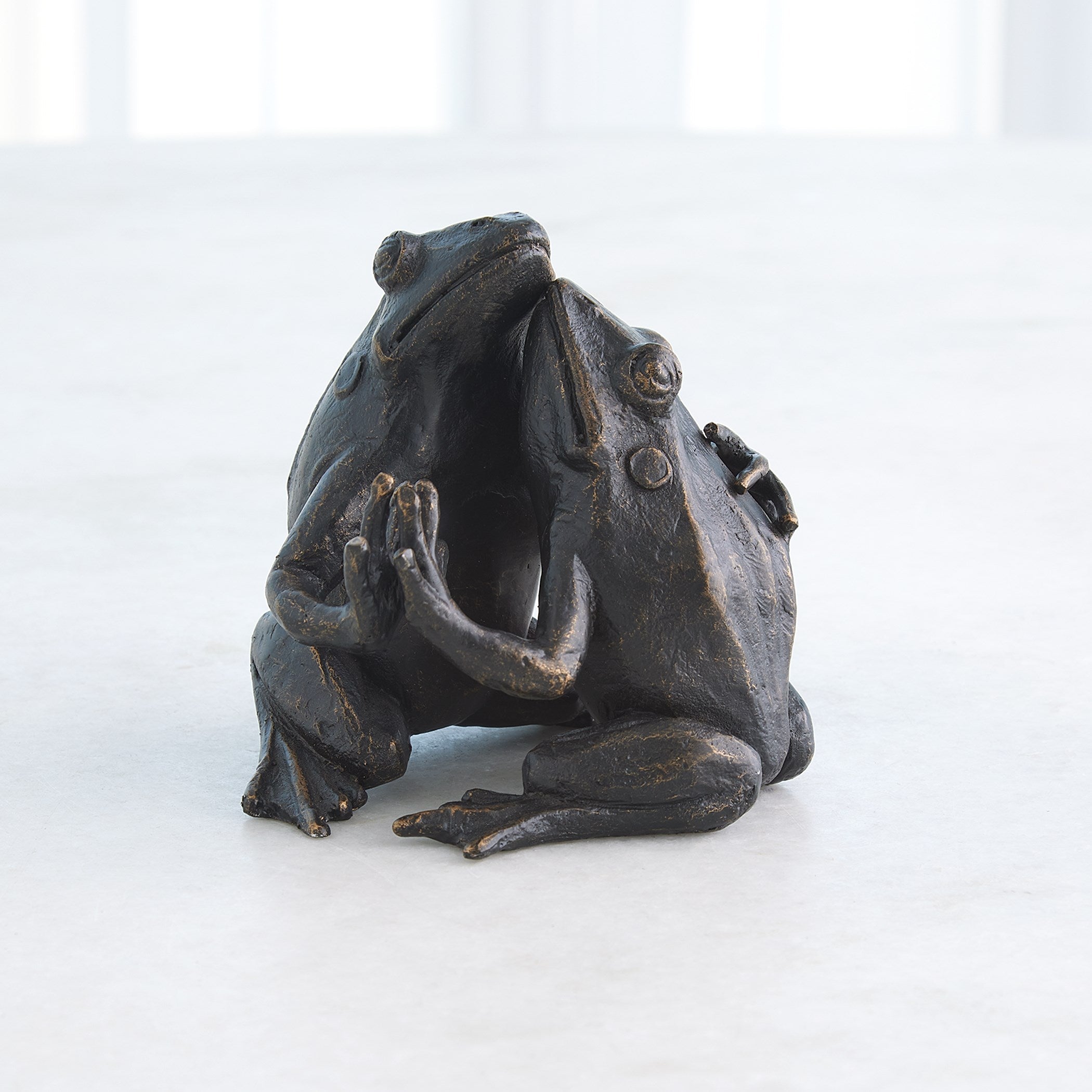 Global Views Bronze Hugging Frog Sculpture