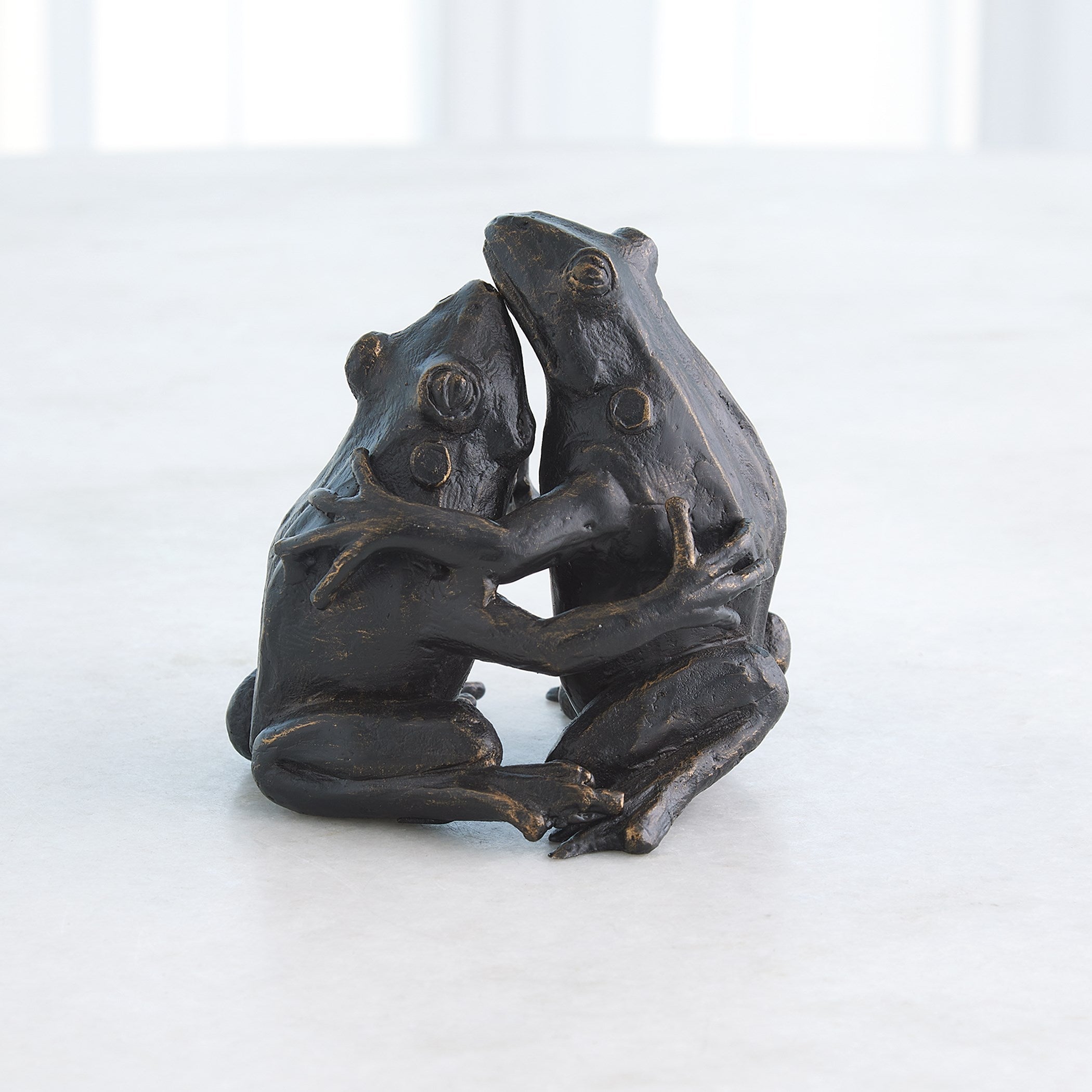 Global Views Bronze Hugging Frog Sculpture