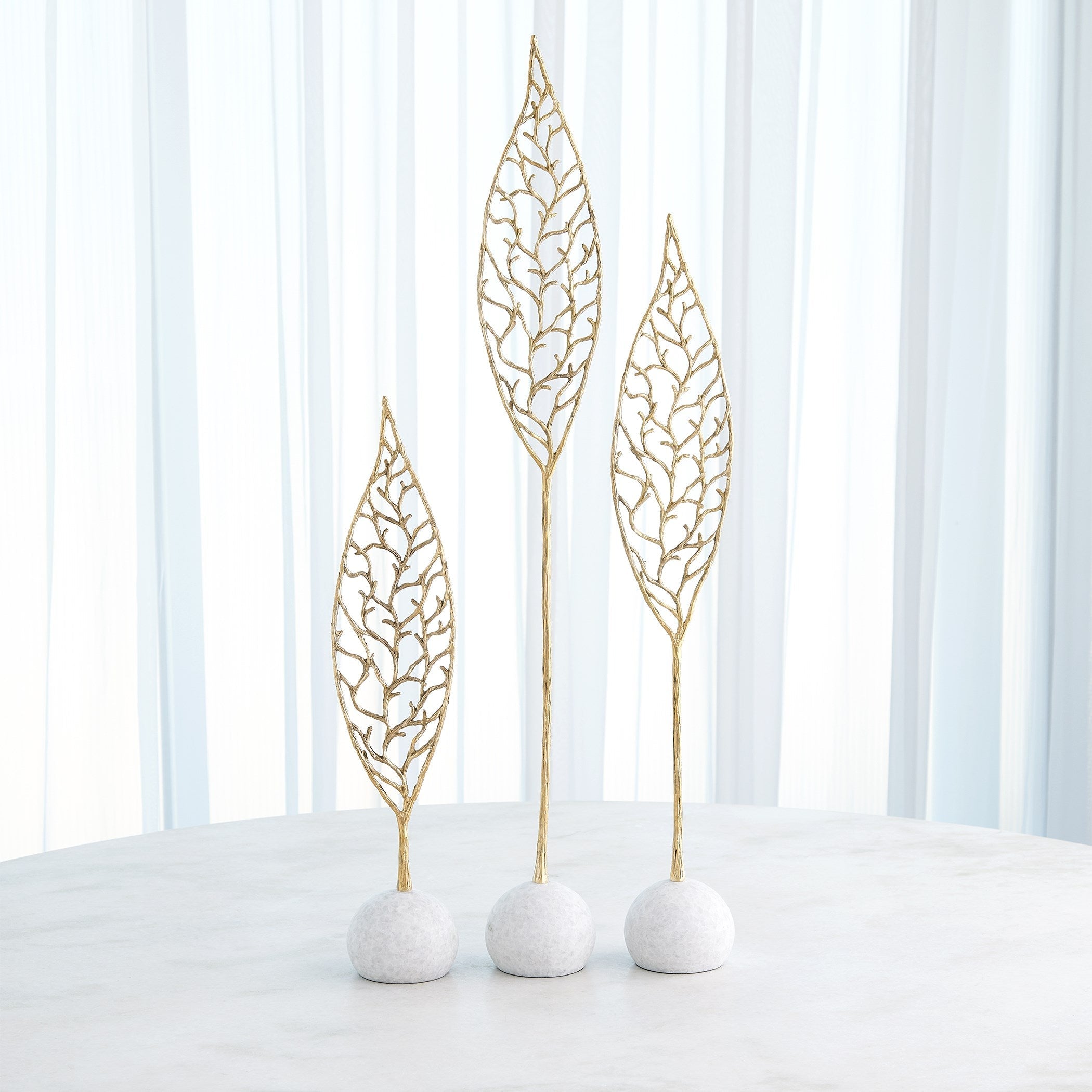 Global Views Sprig Sculpture