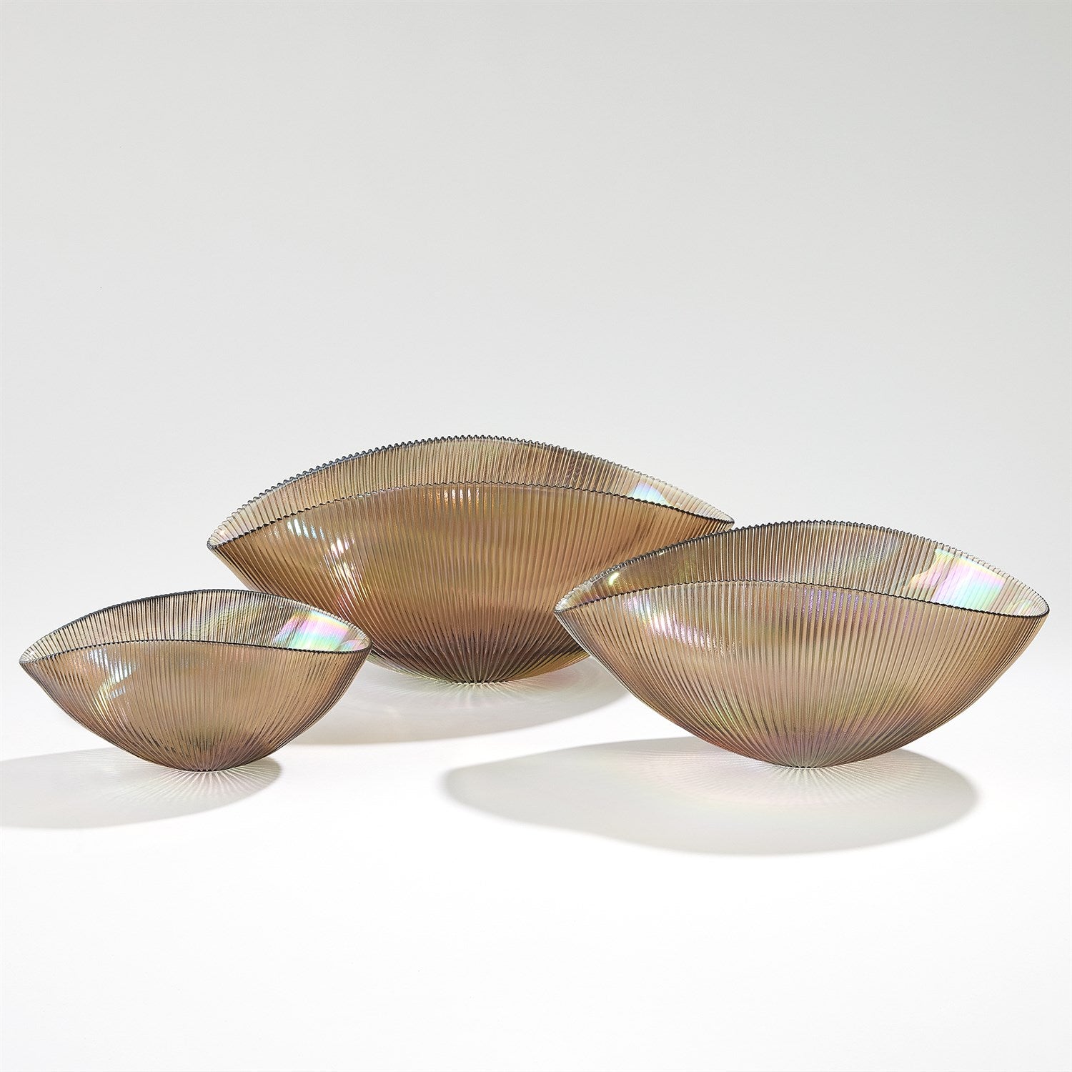 Global Views Pleated Bowl