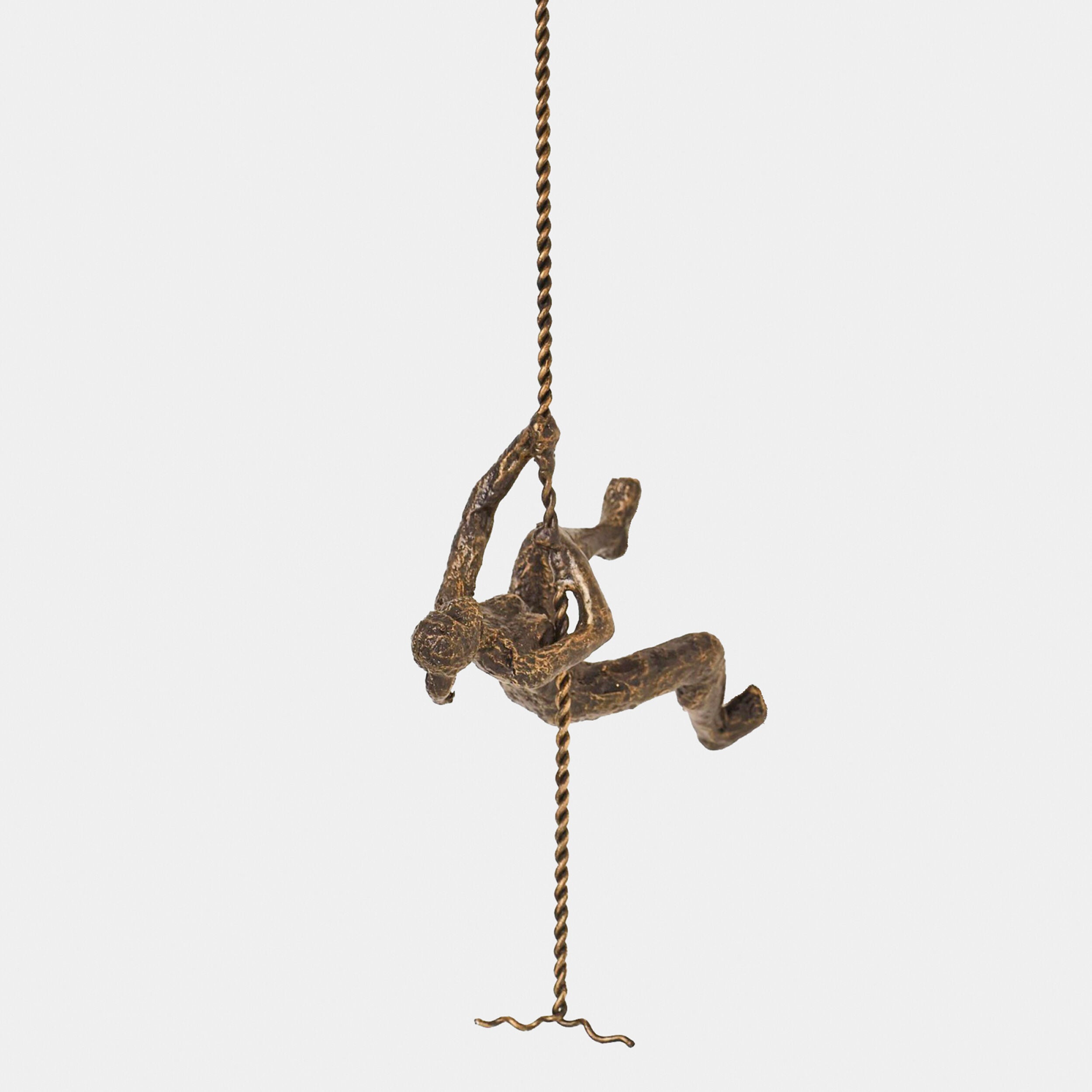Global Views Climbing Wall Mounted
