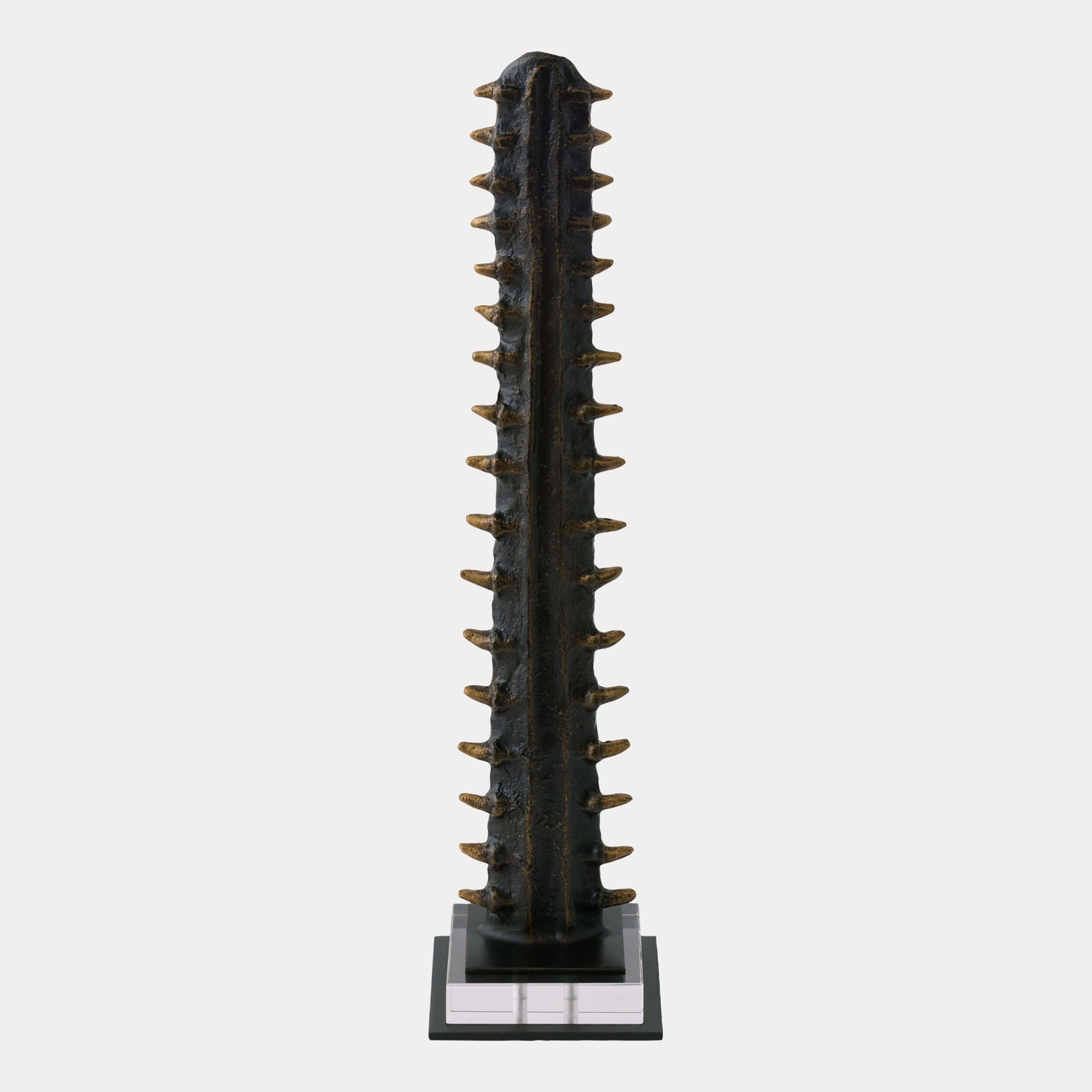 Global Views Sawtooth Sculpture