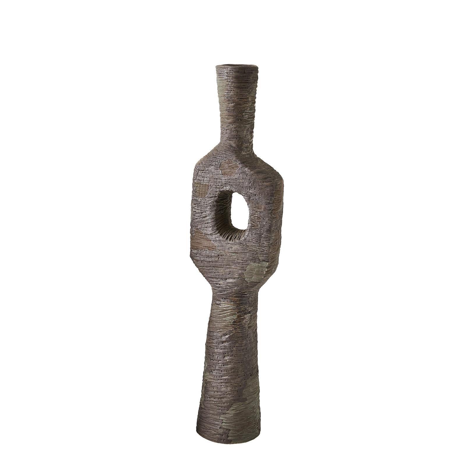 Global Views Rugged Brown Ebba Vase