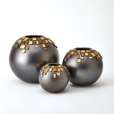 Global Views Reactive Black Array Vase